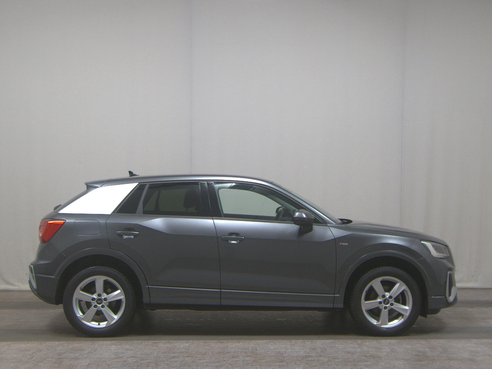 Audi Q2 30 TFSI S-Line Navi LED vc PDC SHZ