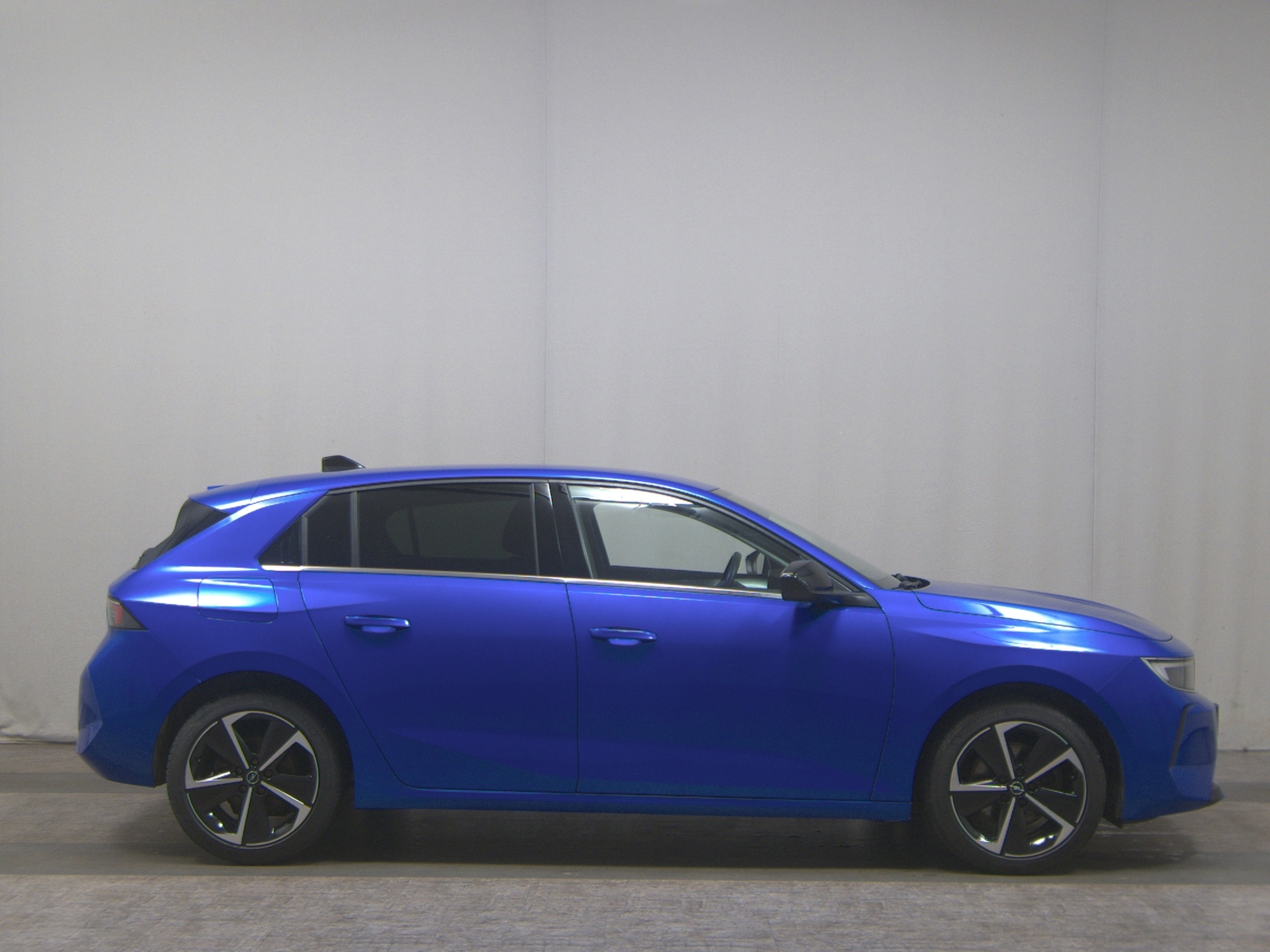 Opel Astra 1.5 D Business Elegance Navi LED RfK PDC