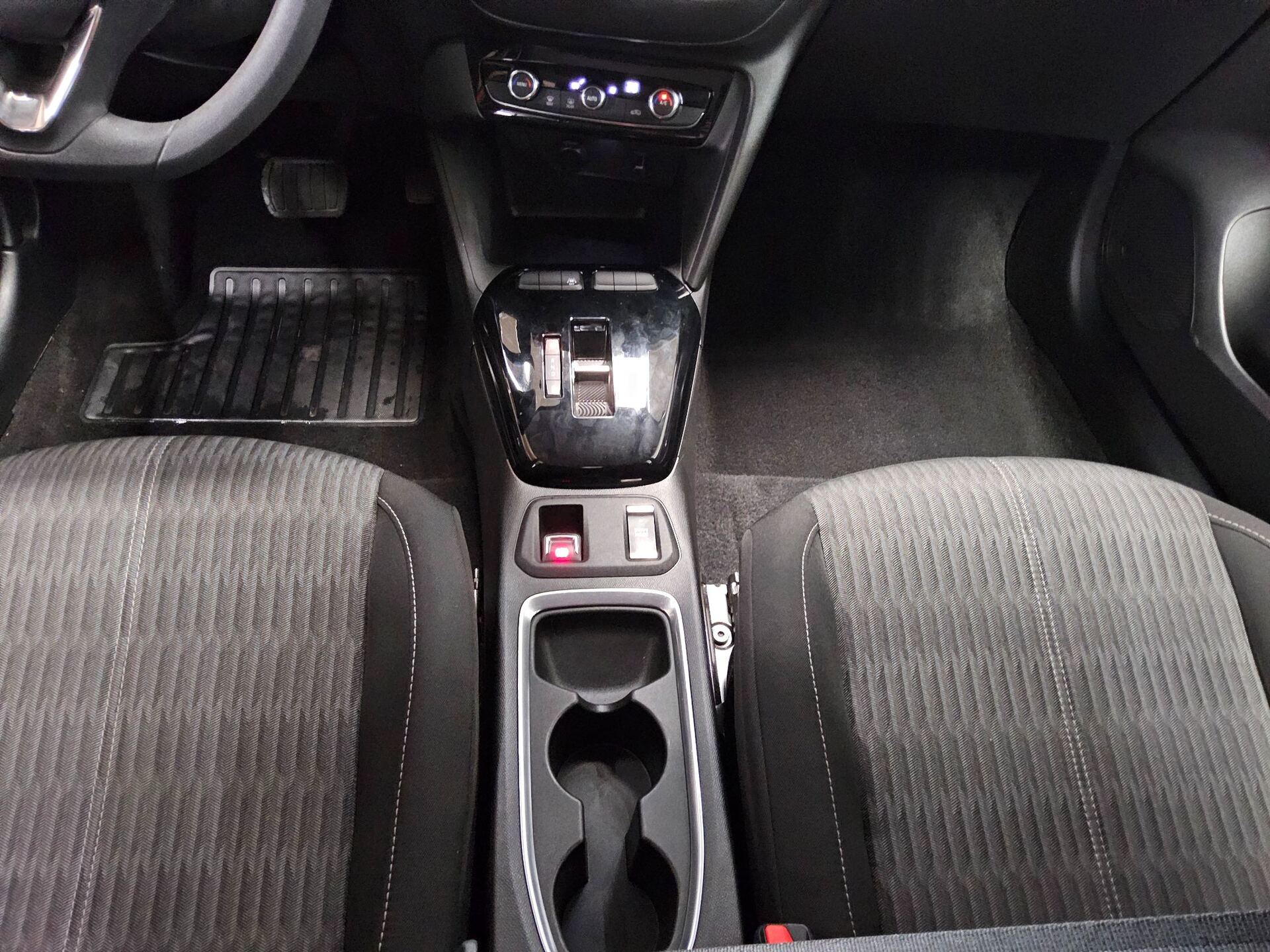 Opel Corsa-e Edition Klima 6