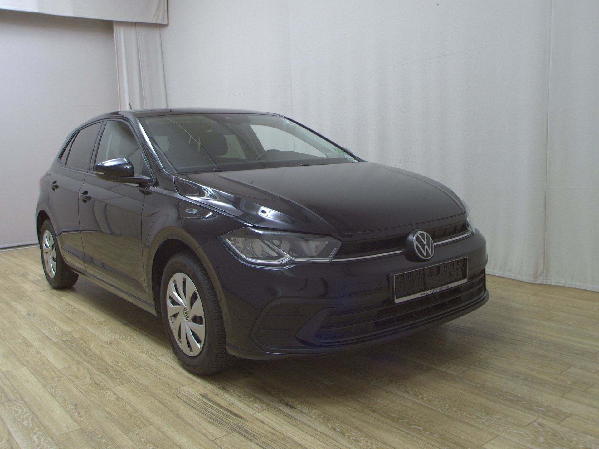Volkswagen Polo 1.0 TSI Life Navi LED AID PDC 3