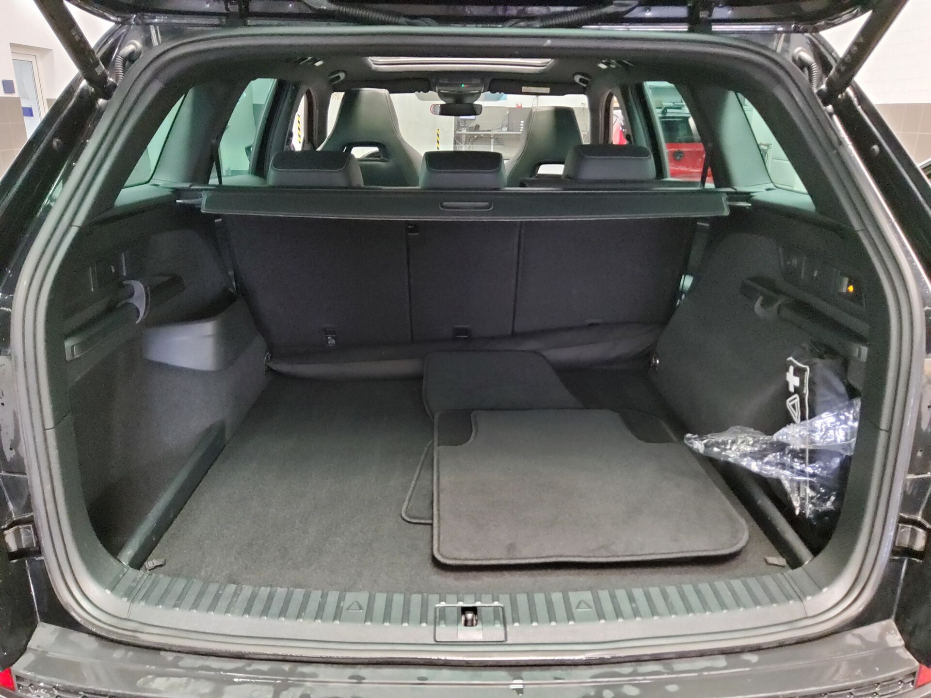 Skoda Kodiaq 2.0 TDI SportLine Navi Pano vc LED 13