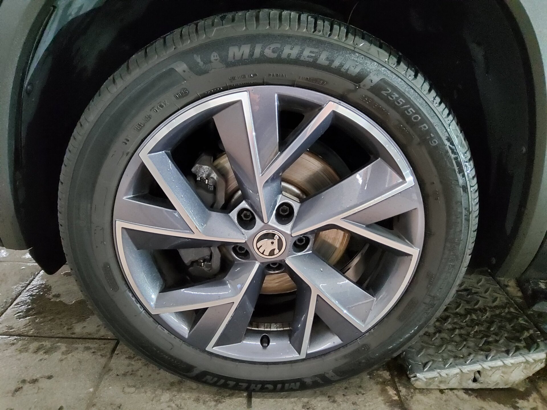 Skoda Kodiaq 2.0 TDI SportLine Navi Pano vc LED 11