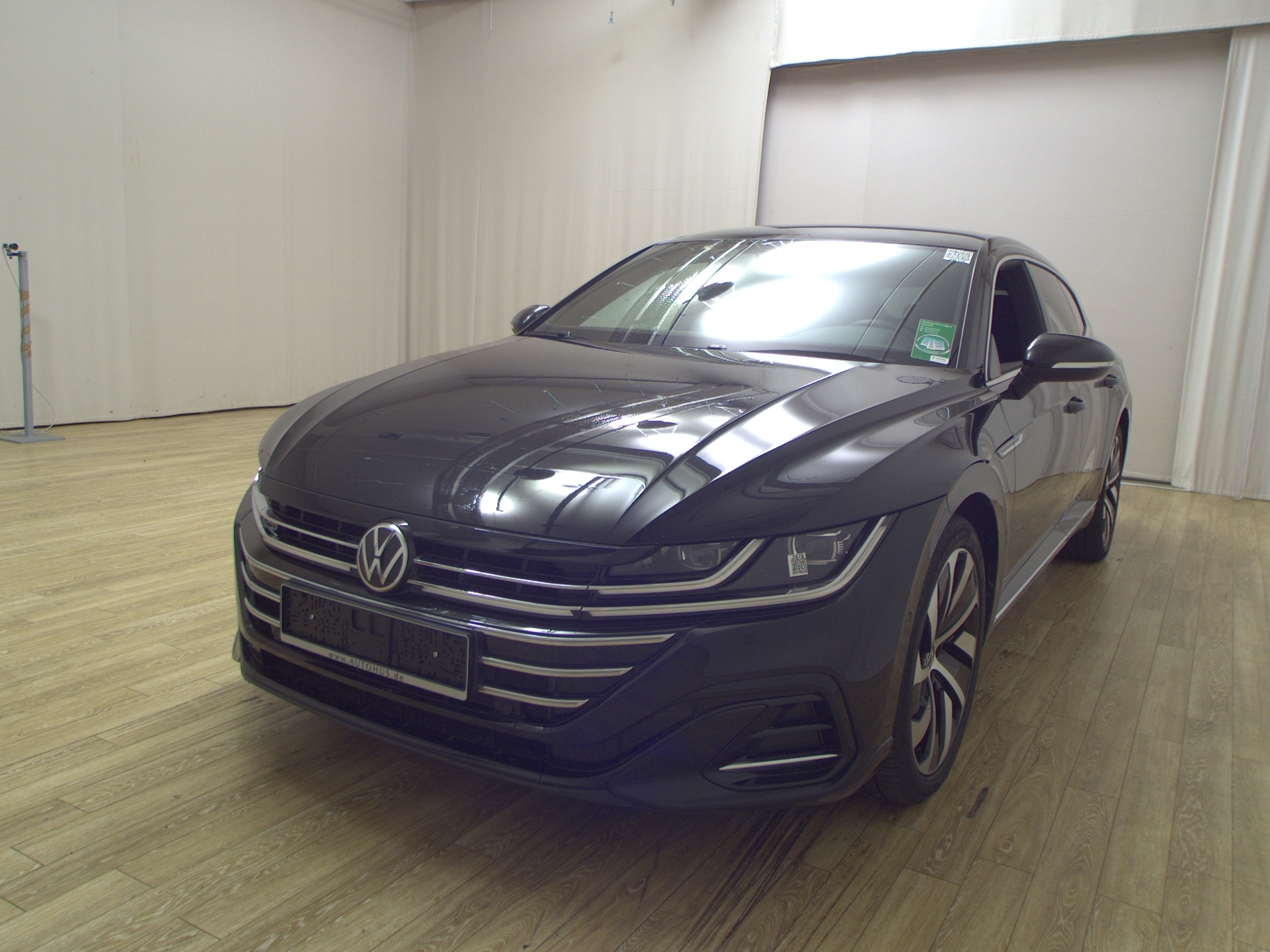 Volkswagen Arteon SB 2.0 TDI R-Line T-Leder Navi IQ.Light AID 2