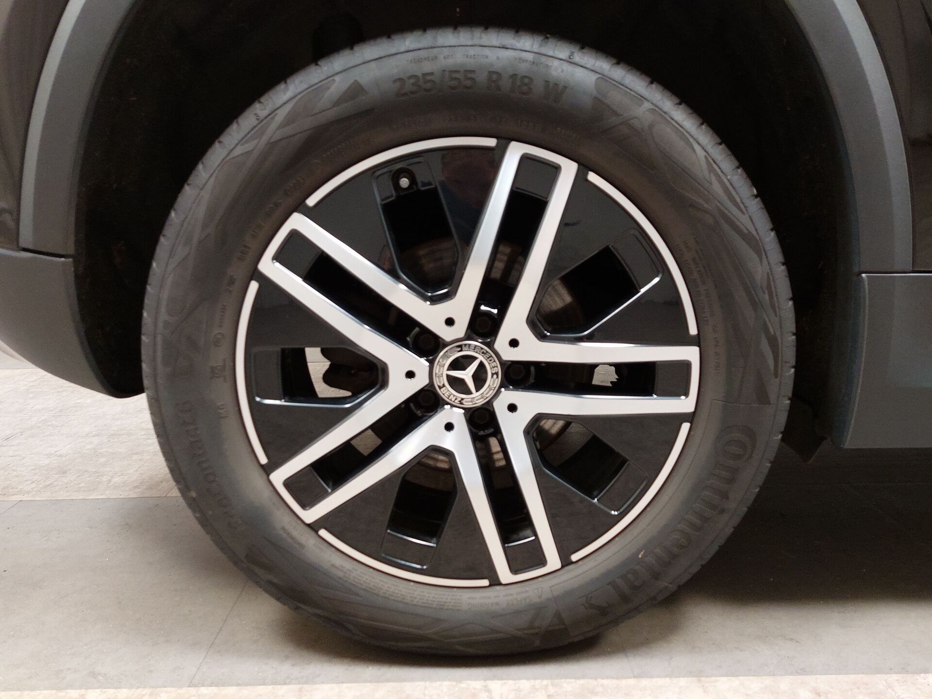 Mercedes-Benz 200 d Progressive Navi LED MBUX T-Leder RFK 11