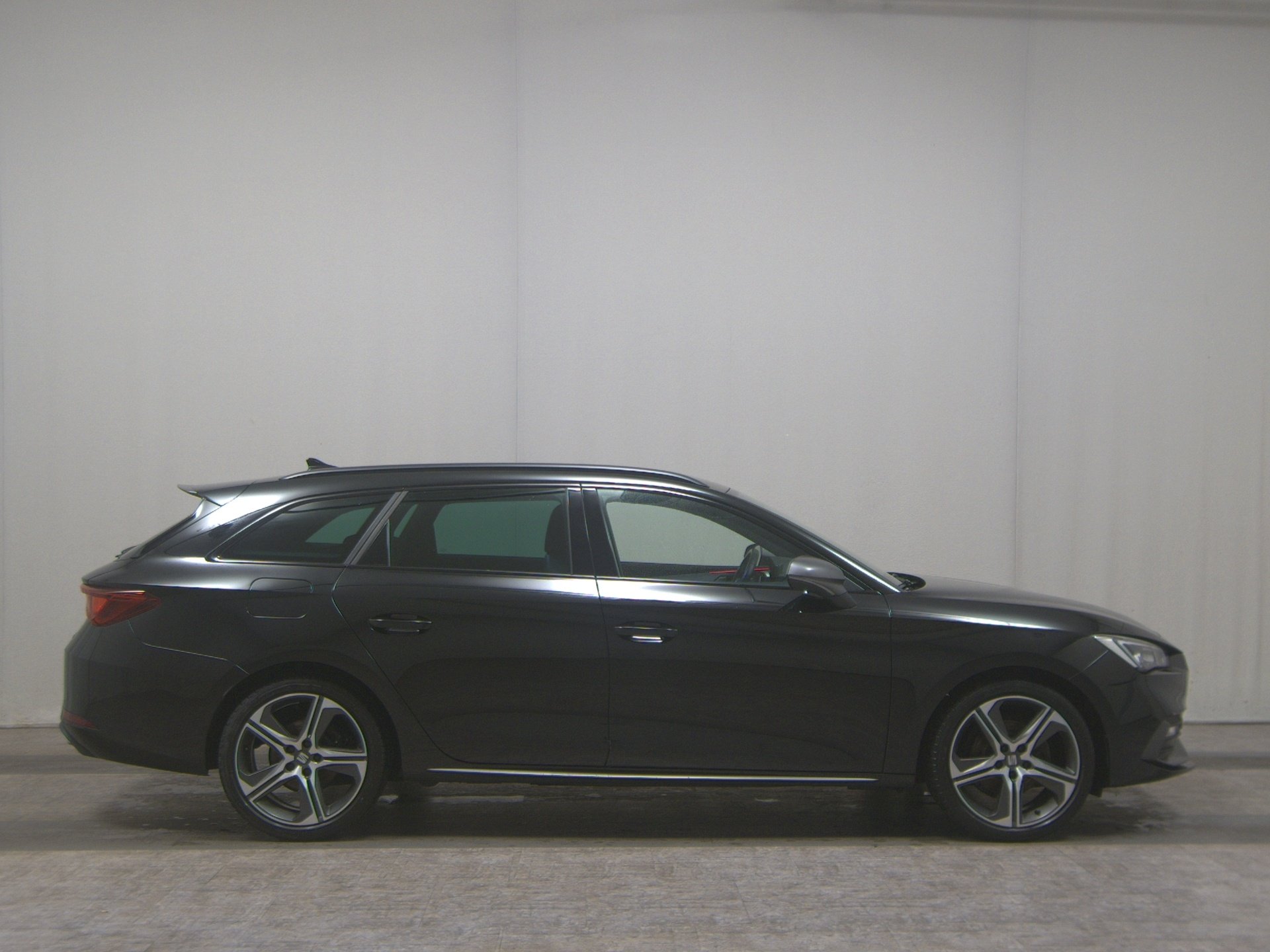 Seat Leon Sportstourer 1.0 TSI FR-Line Navi LED ACC