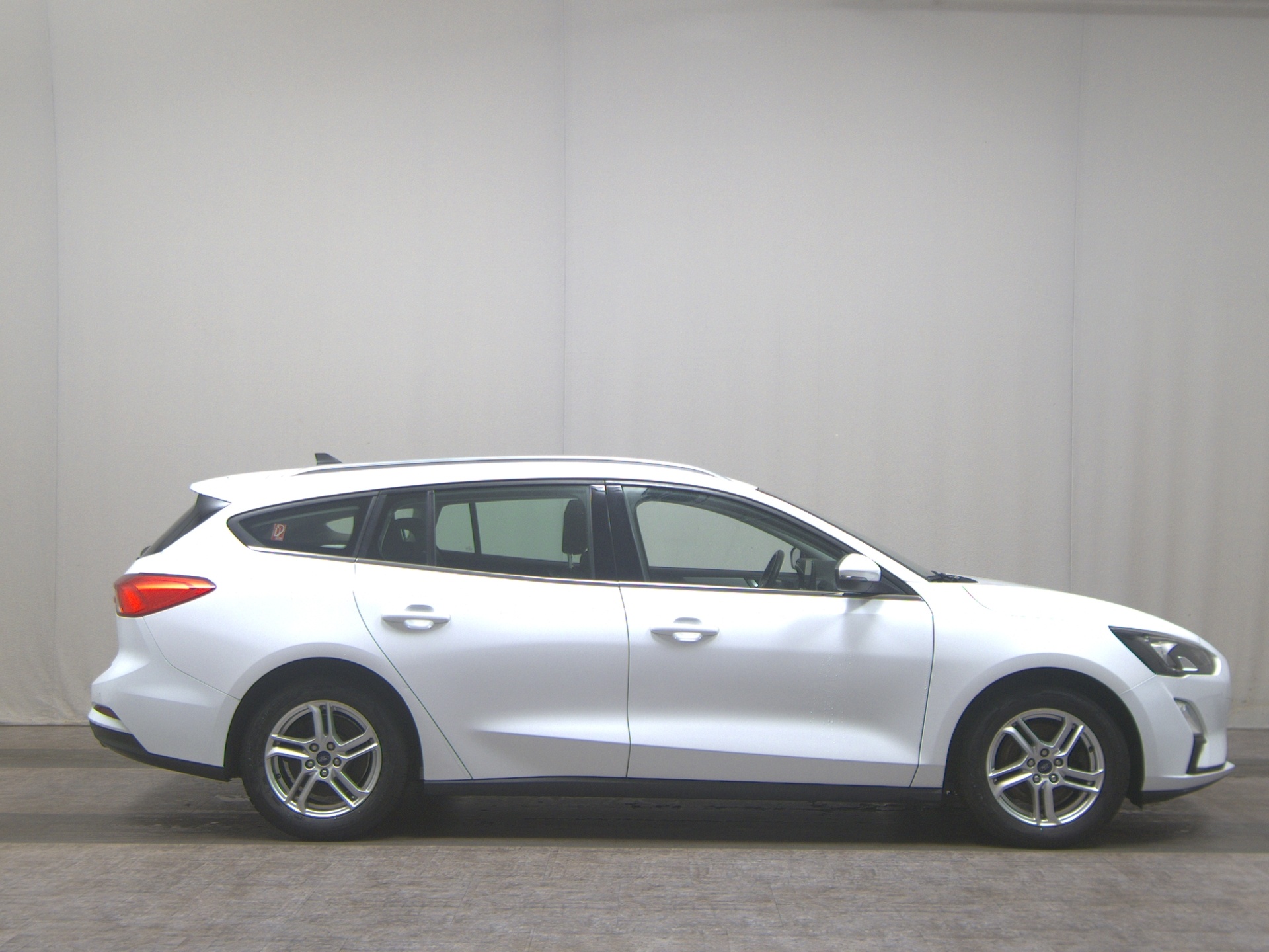 Ford Focus Turnier 1.5 EB Cool&Connect Navi LED RfK