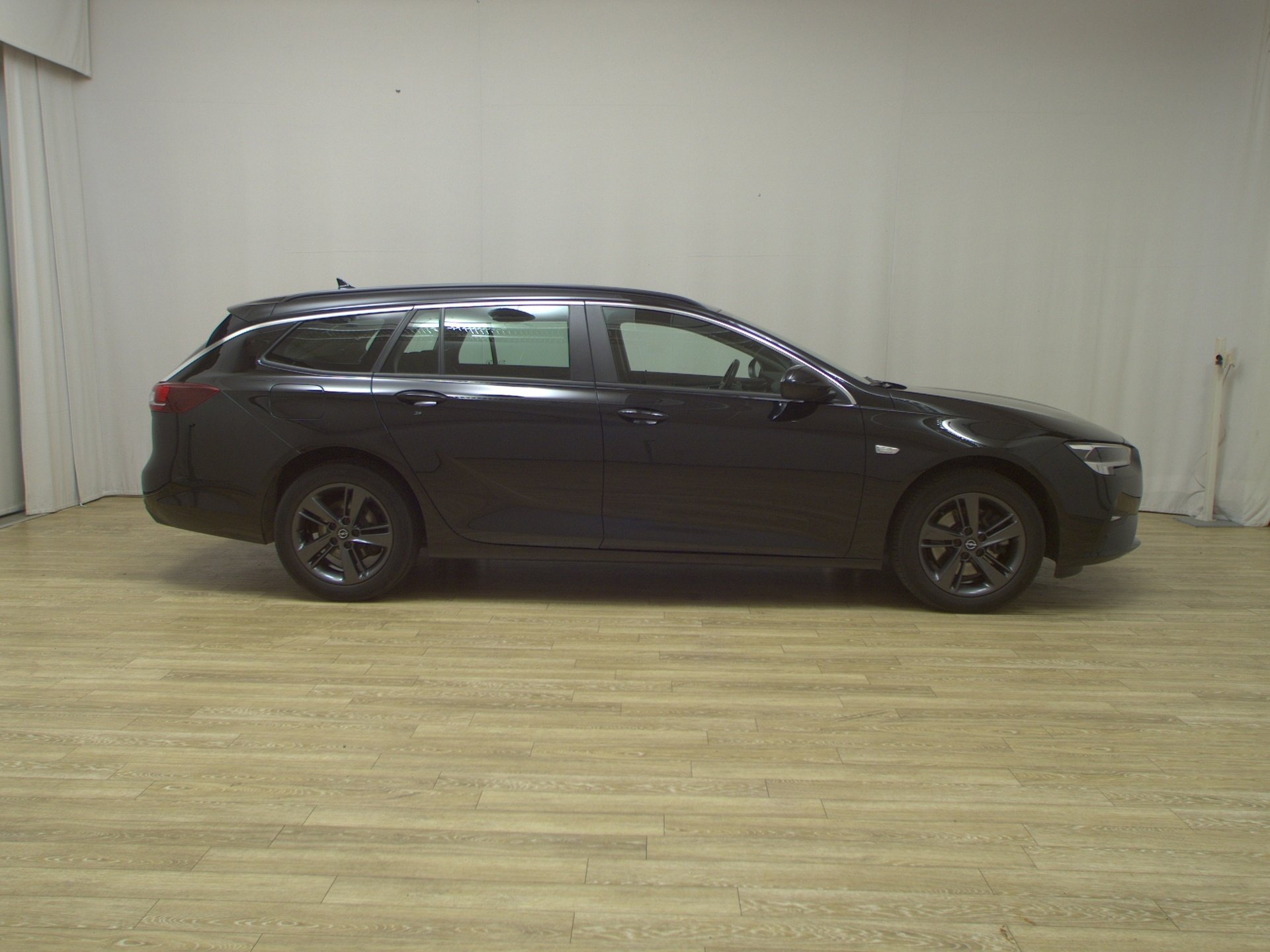 Opel Insignia ST 1.5 D Business Ed. Navi LED Pano RFK