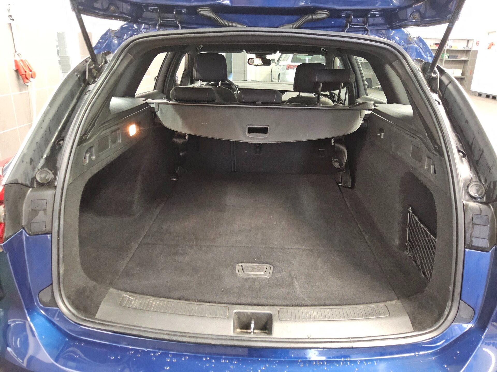 Opel Insignia ST 2.0 D Business Ed. Navi LED AHK PDC 11