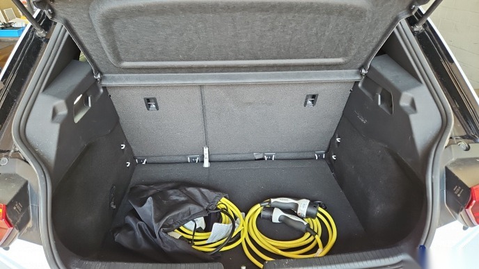 Volkswagen ID.3 Life NAVI LED SHZ PDC ACC 11