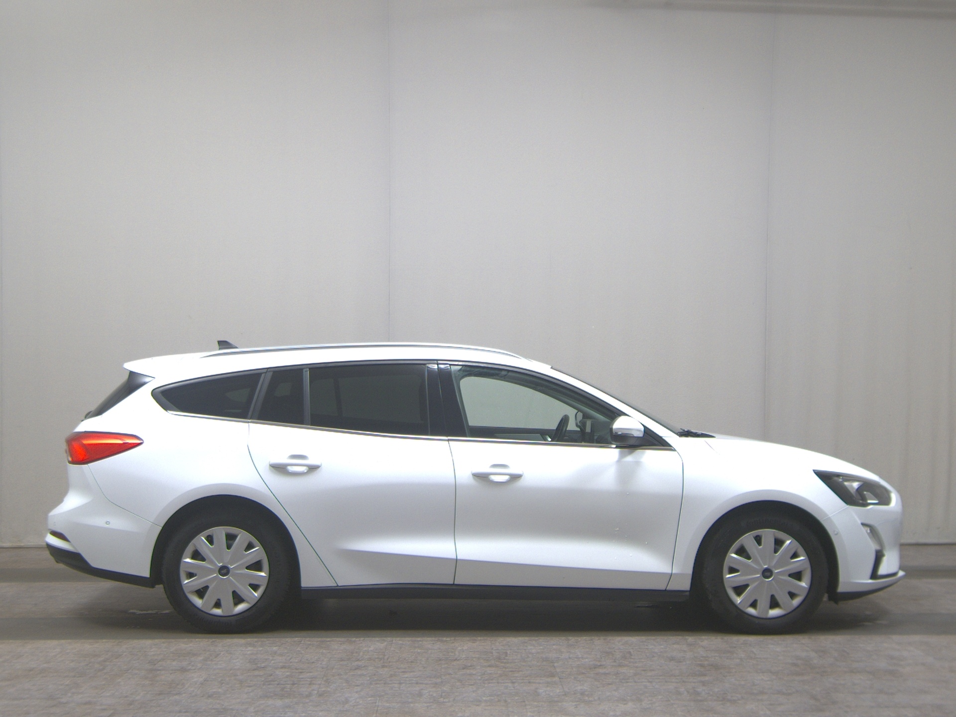 Ford Focus Turnier 2.0 EB Cool&Connect Navi LED RfK