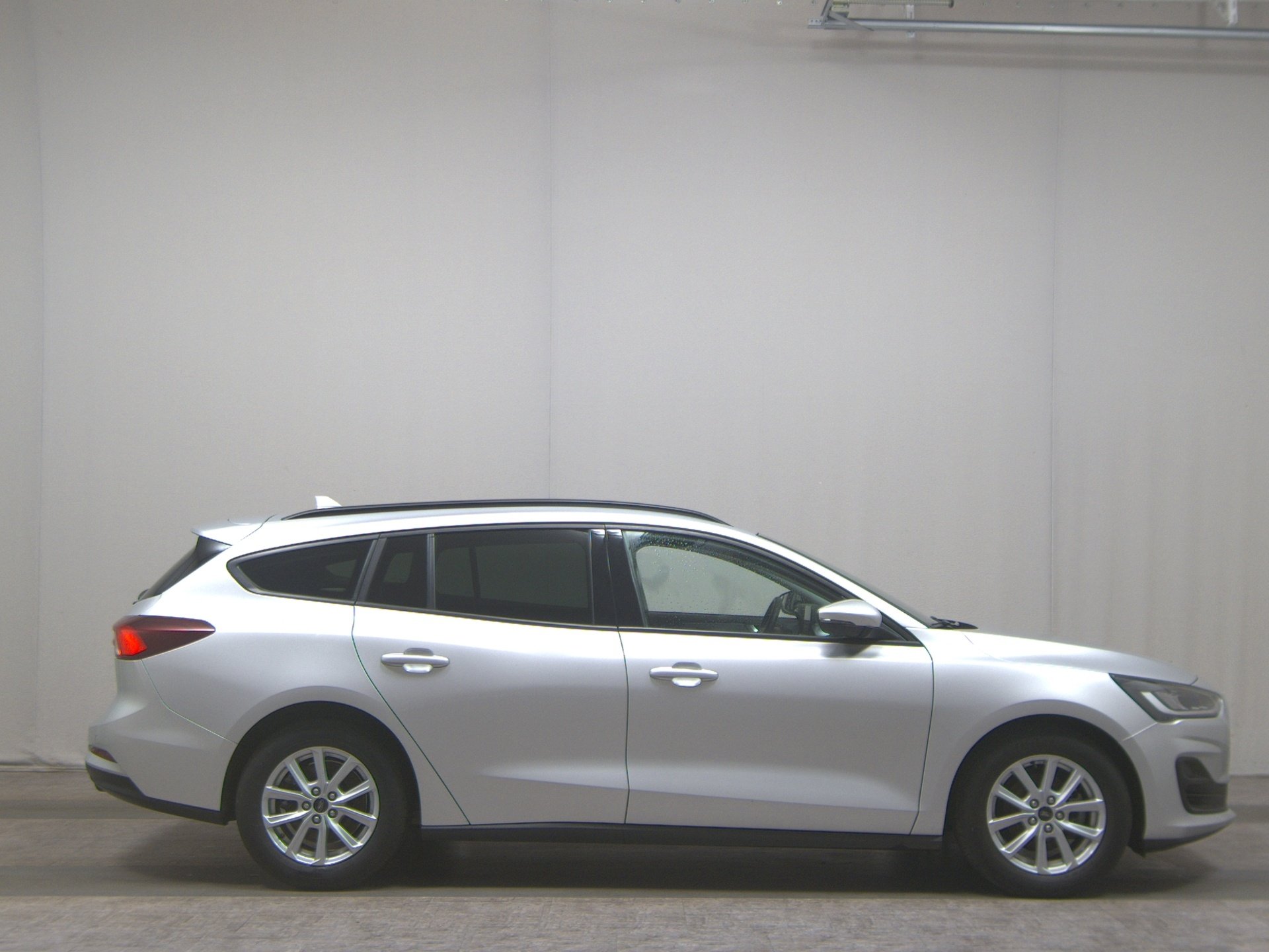 Ford Focus Turnier 1.5 EB Cool&Connect Navi LED RFK