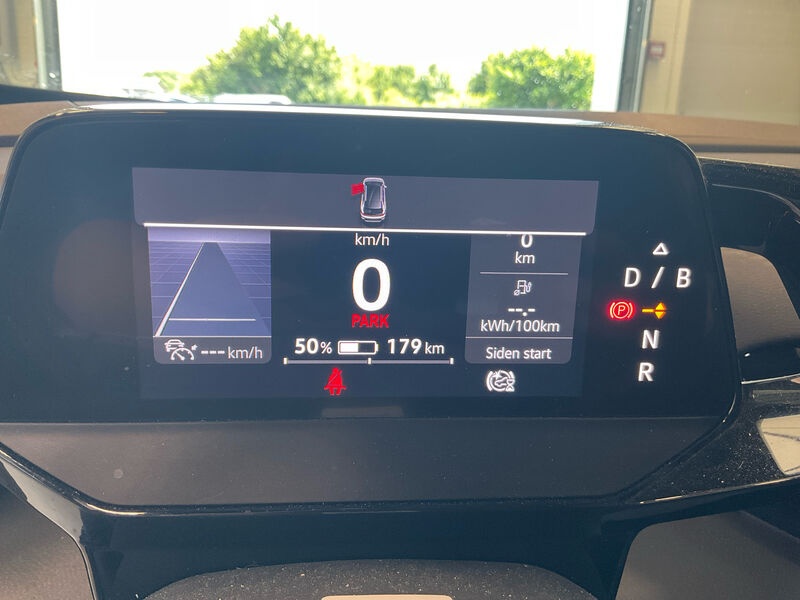 Volkswagen ID.4 KLIMA LED RADIO MFL SHZ 10
