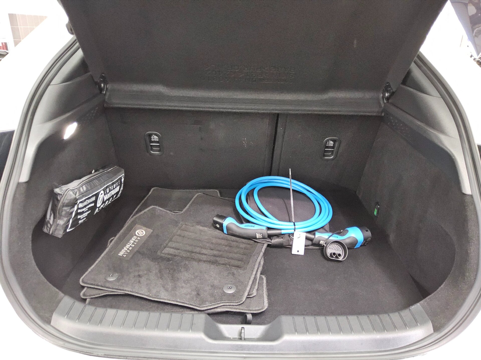 Mazda MX-30 e-Skyactiv Prime Navi LED Shz HuD RFK 12