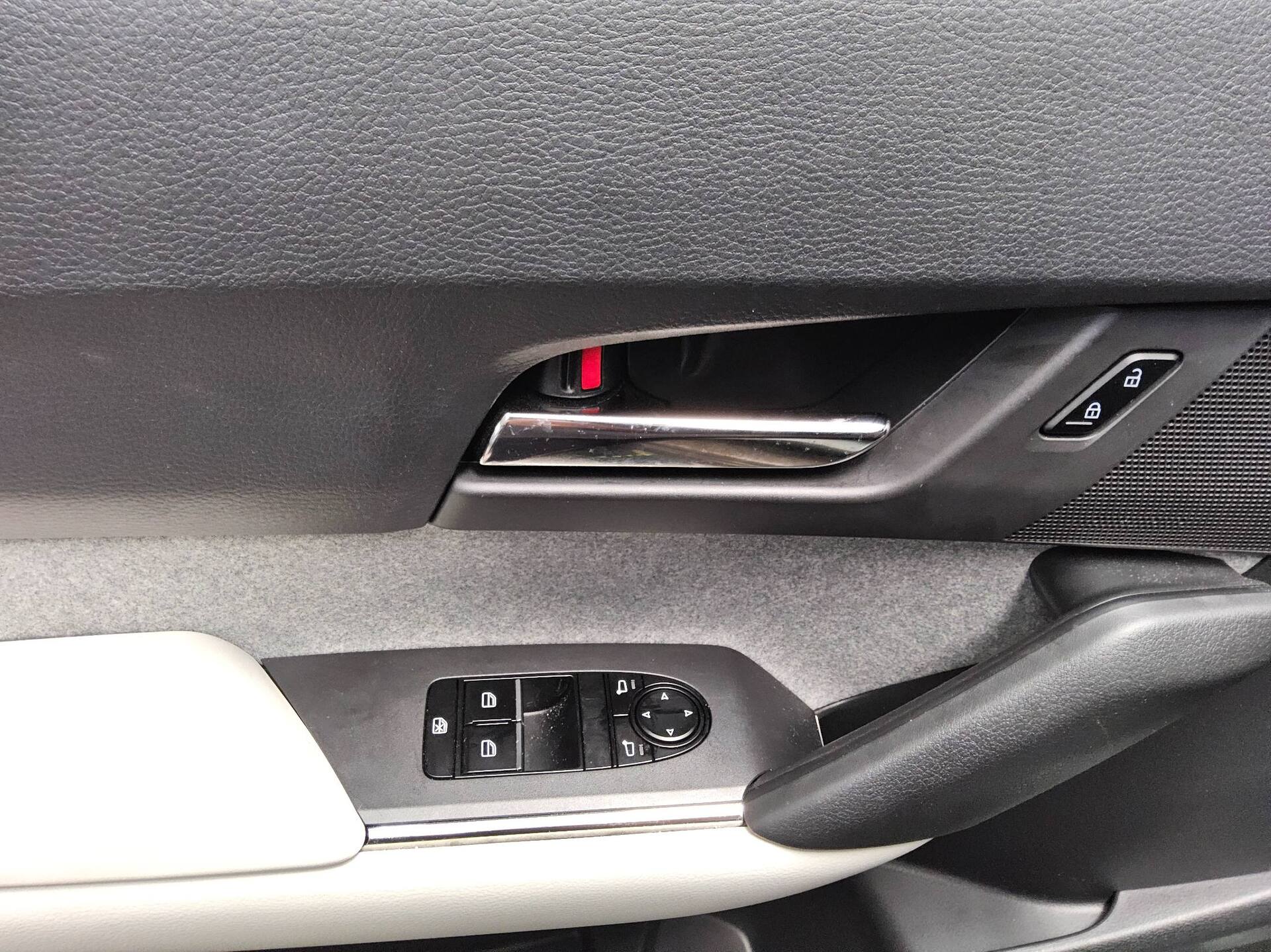 Mazda MX-30 e-Skyactiv Prime Navi LED Shz HuD RFK 10