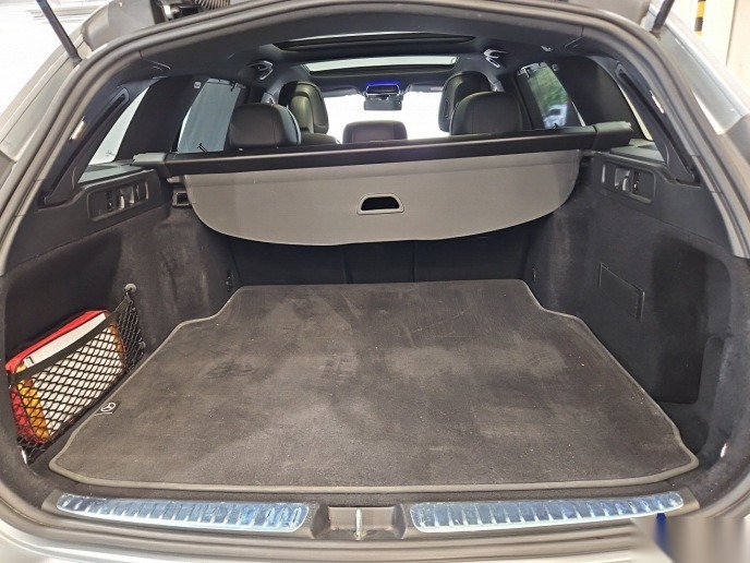 Mercedes-Benz C 220 T d AMG-Line Navi LED Shz Night Leder 11