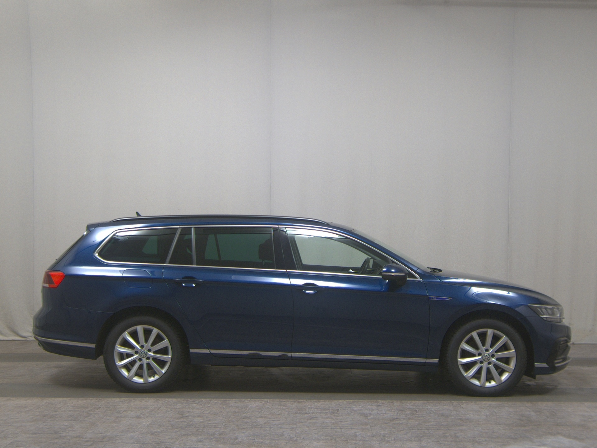 Volkswagen Passat Variant GTE 1.4 TSI Navi LED RFK AHK