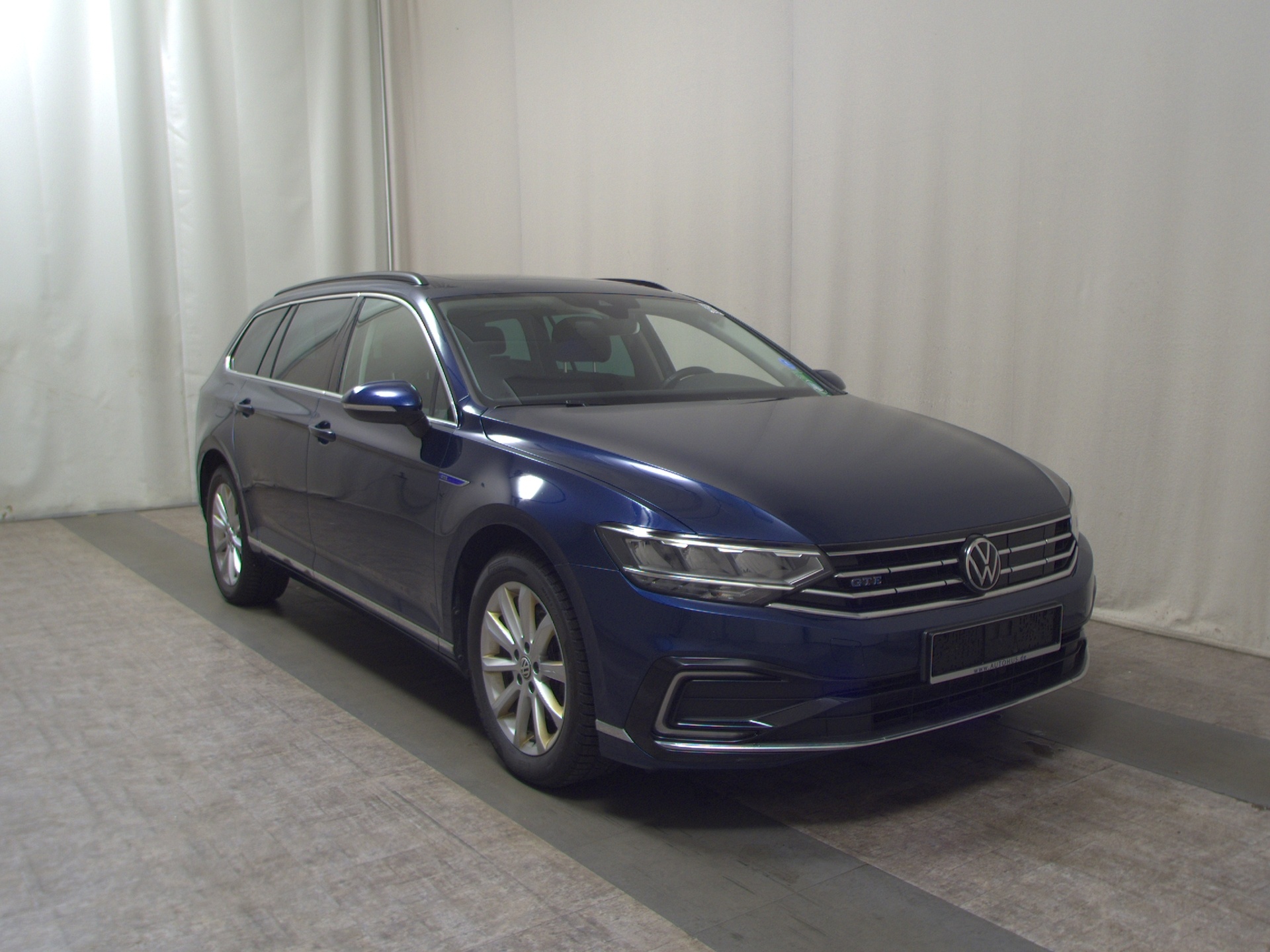 Volkswagen Passat Variant GTE 1.4 TSI Navi LED RFK AHK 3