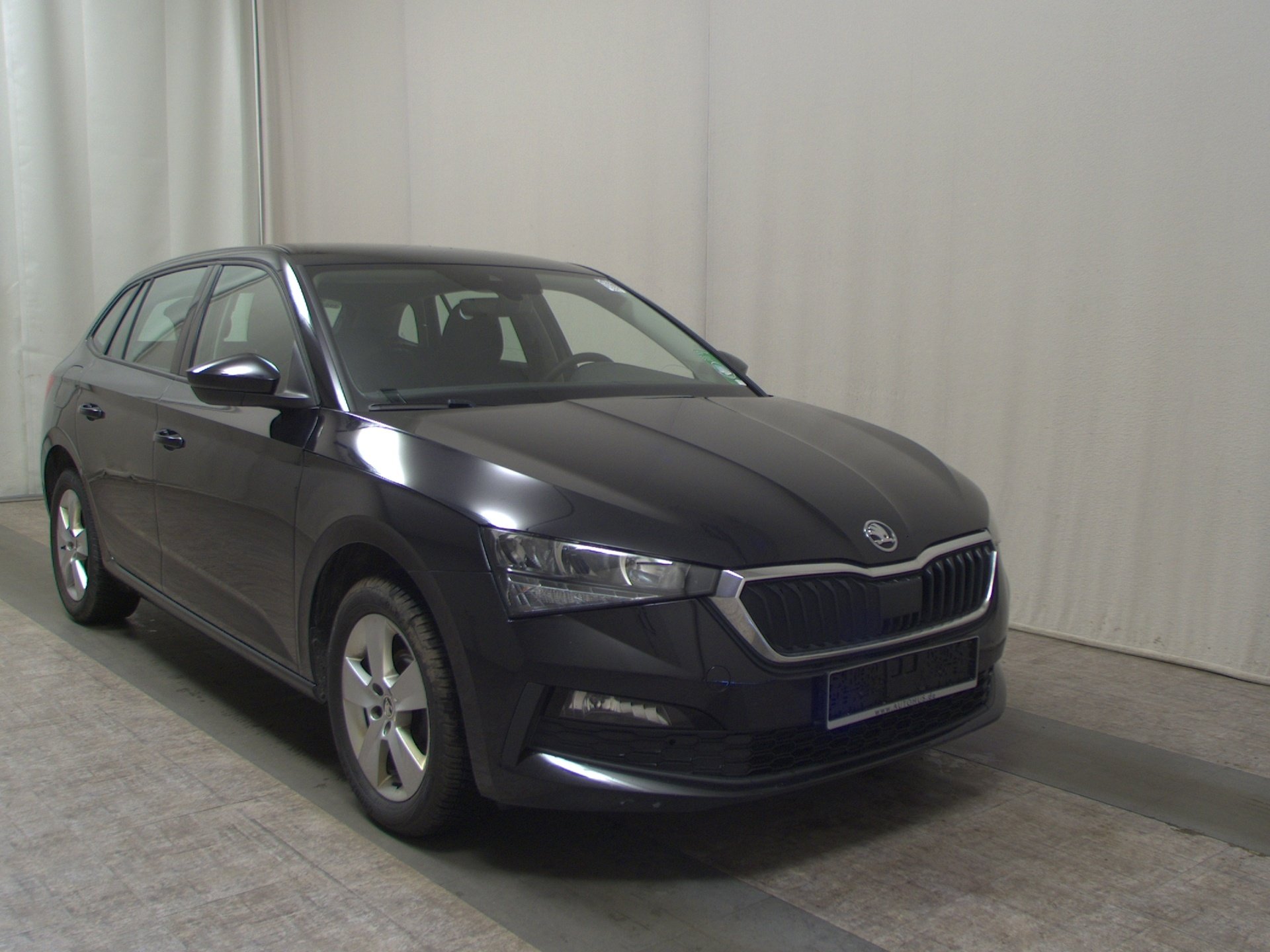 Skoda Scala 1.0 TSI LED Shz PDC Klima 3