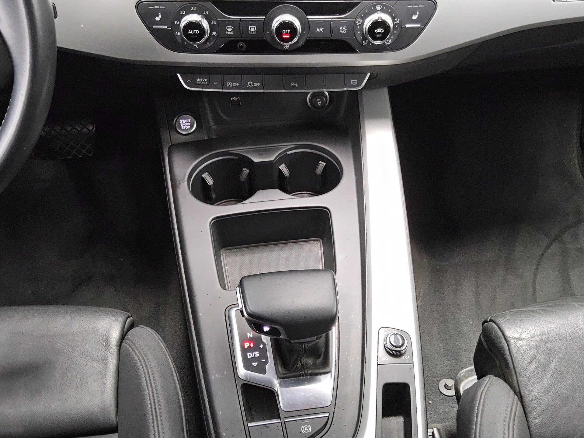 Audi A4 Avant 45 TDI Qu. Leder Sports. Navi LED ACC 6