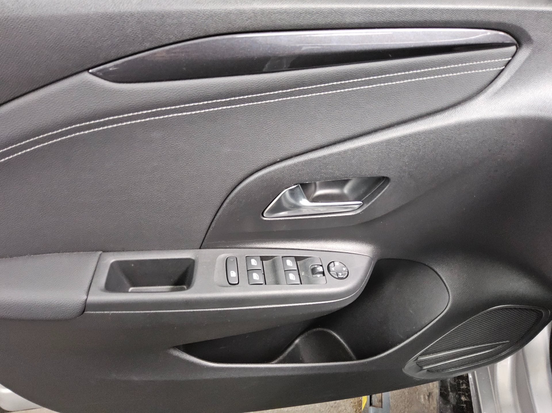 Opel Corsa 1.5 D Elegance T-Leder Navi LED RFK 10