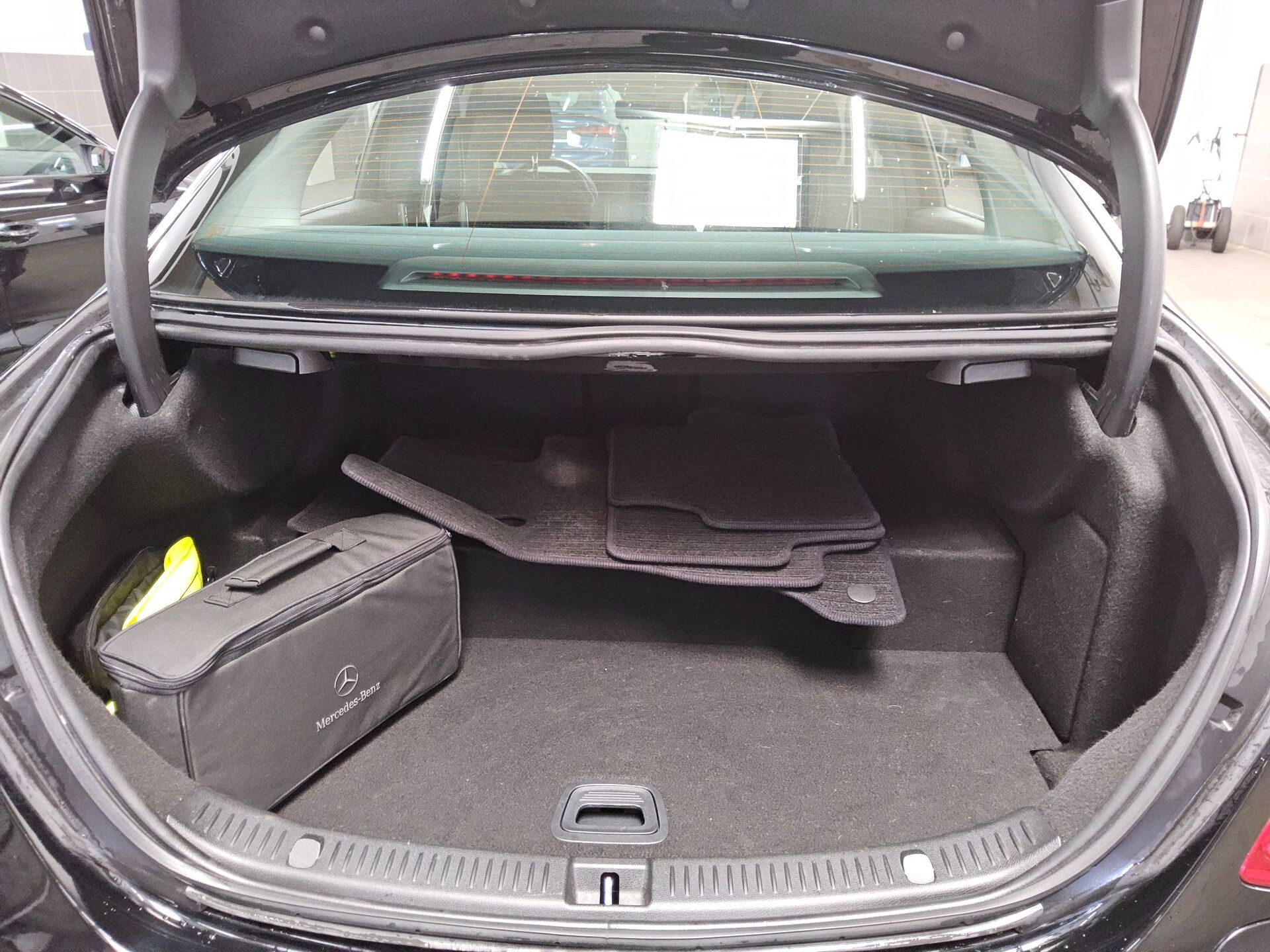 Mercedes-Benz E 300 de Navi Multibeam-LED AHK 360°- Kamera 12