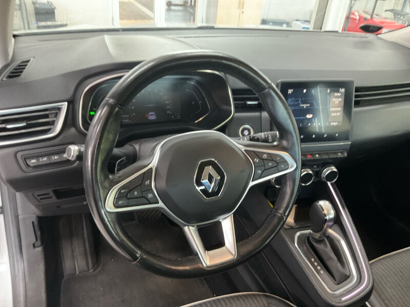 Renault Clio 1.3 TCe NAVI KLIMAAUT LED SHZ PDC 5