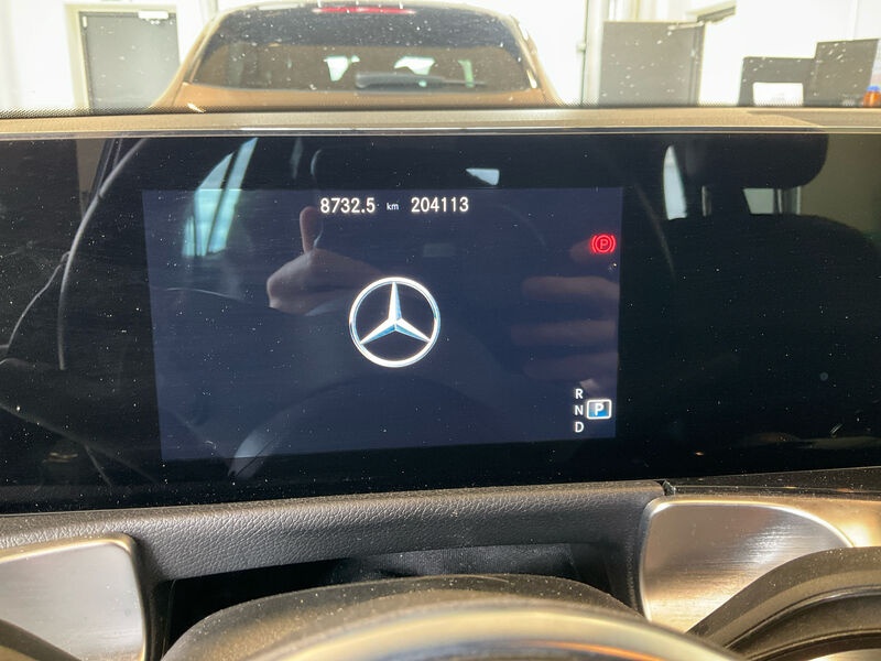 Mercedes-Benz GLB 200 d Progressive Navi LED MBUX 12