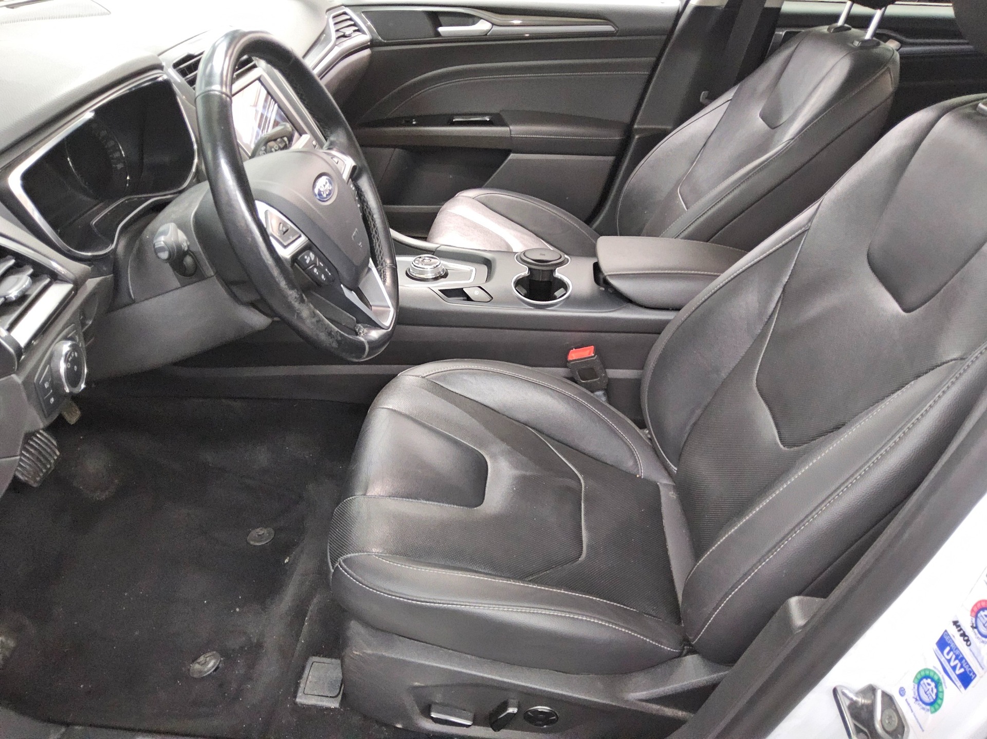 Ford Mondeo Turnier 2.0 EB Titanium Navi LED Leder 8
