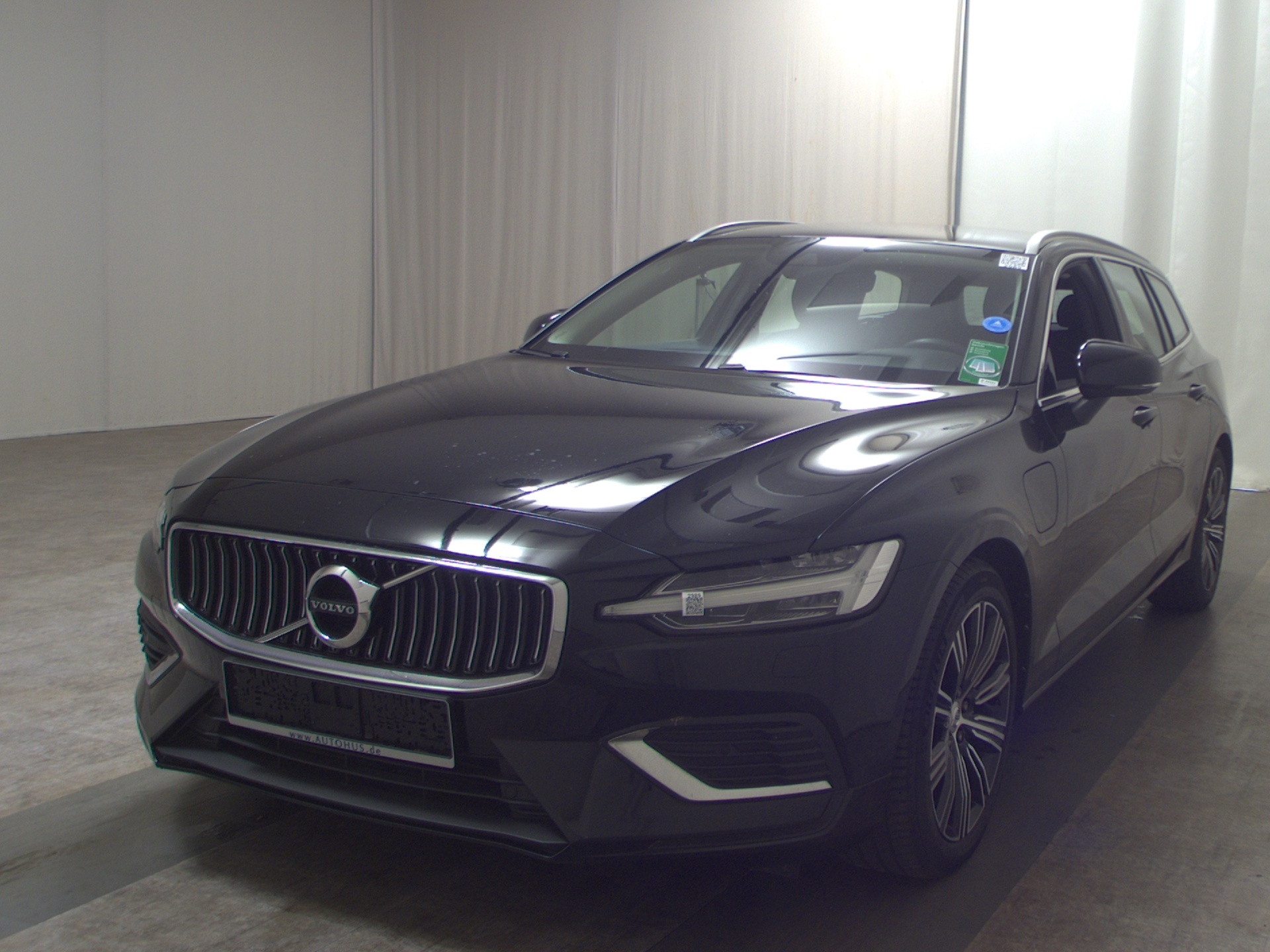 Volvo V60 T6 AWD Inscription Leder Navi LED H/K 2