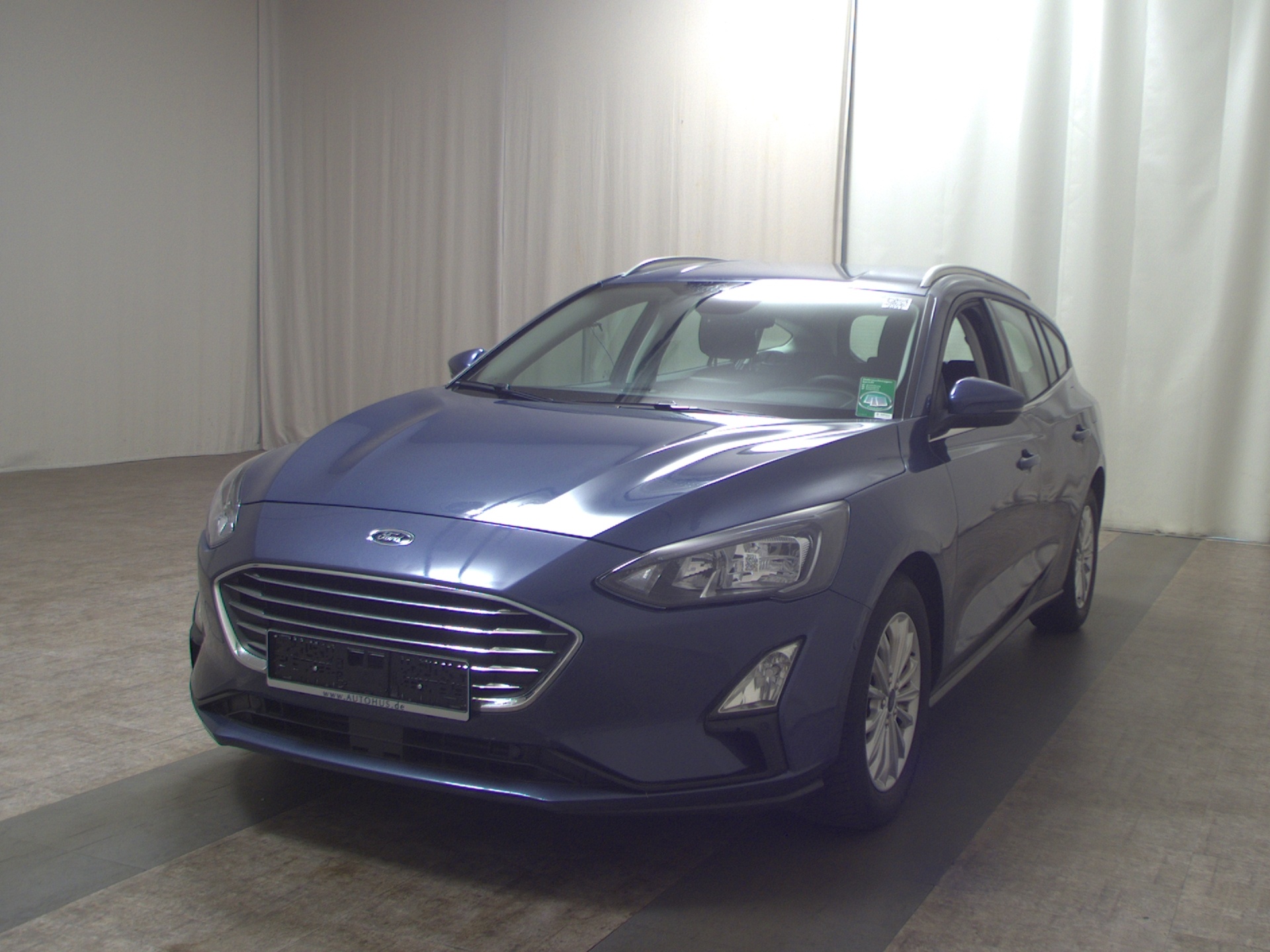 Ford Focus Turnier 1.0 EB Titanium Navi LED 2