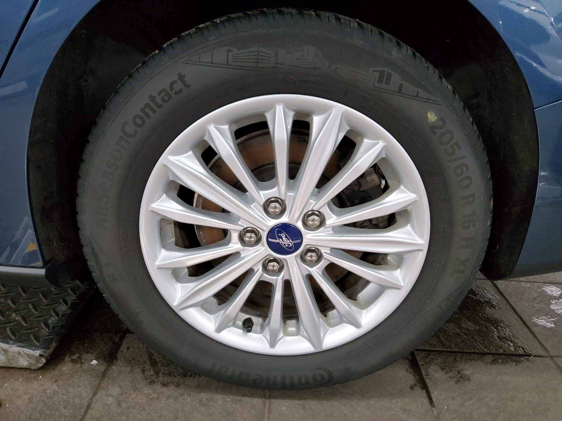 Ford Focus Turnier 1.0 EB Titanium Navi LED 10