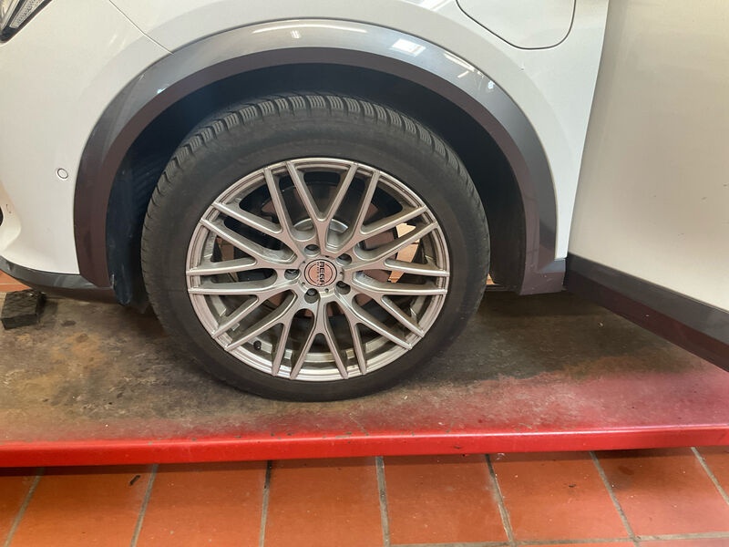 Cupra Formentor T-LEDER NAVI LED SPORTSITZE SHZ 12
