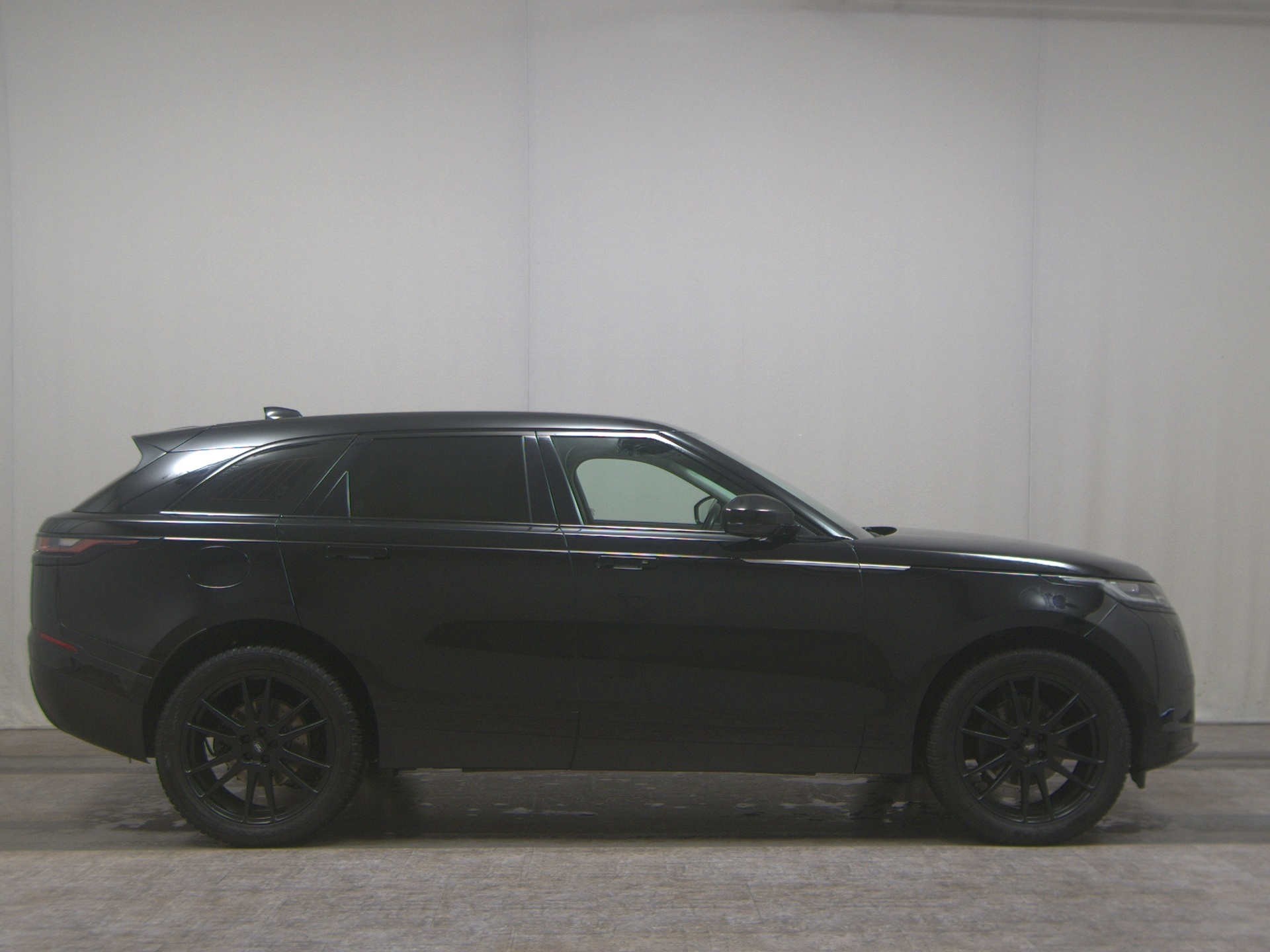 Land Rover Range Rover Velar Leder Nav LED DC Sound RfK AHK