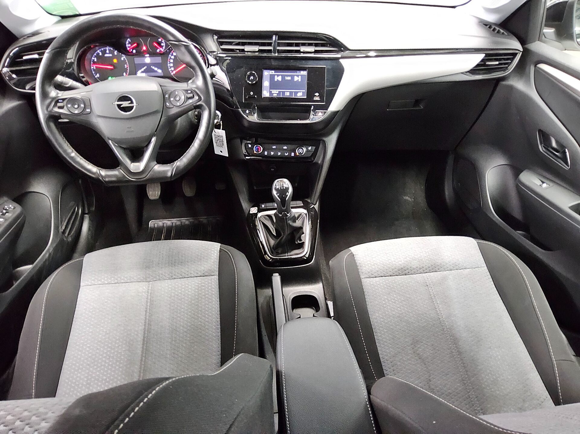 Opel Corsa 1.2 Edition SHZ PDC 5
