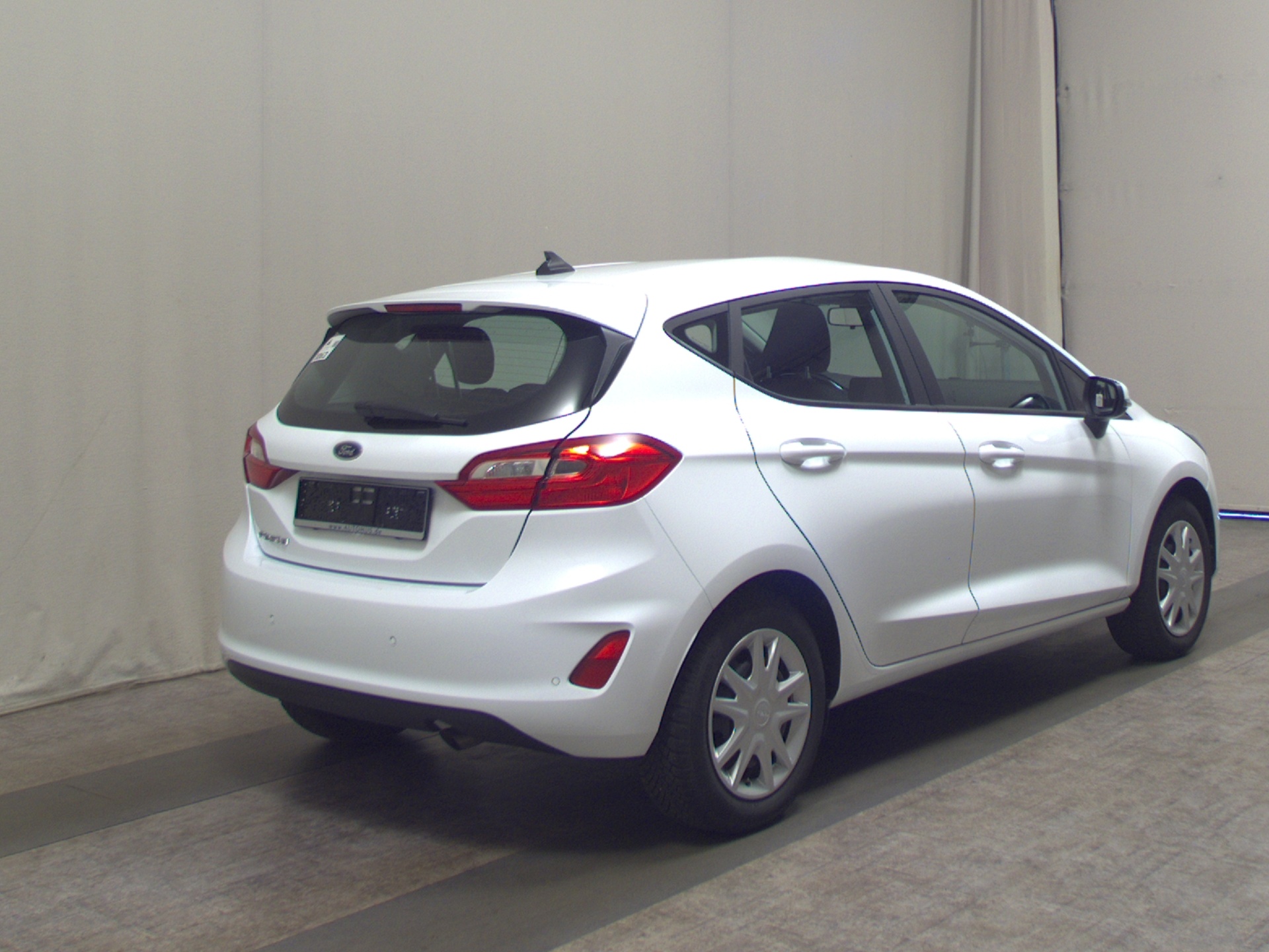 Ford Fiesta 1.1 Trend LED DAB PDC Shz Klima 4