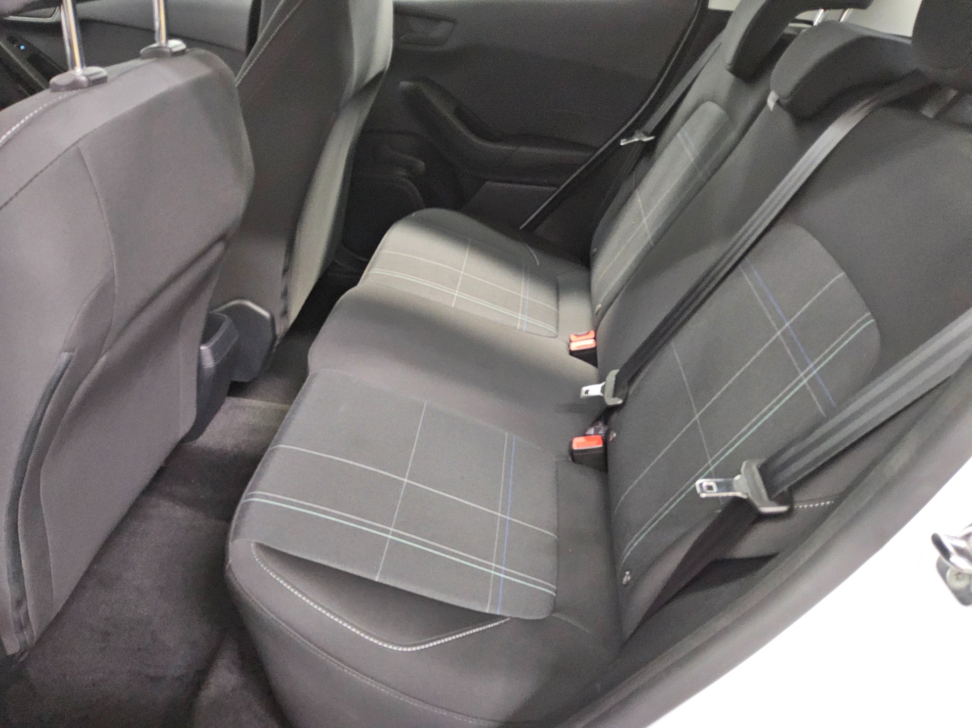 Ford Fiesta 1.1 Trend LED DAB PDC Shz Klima 13
