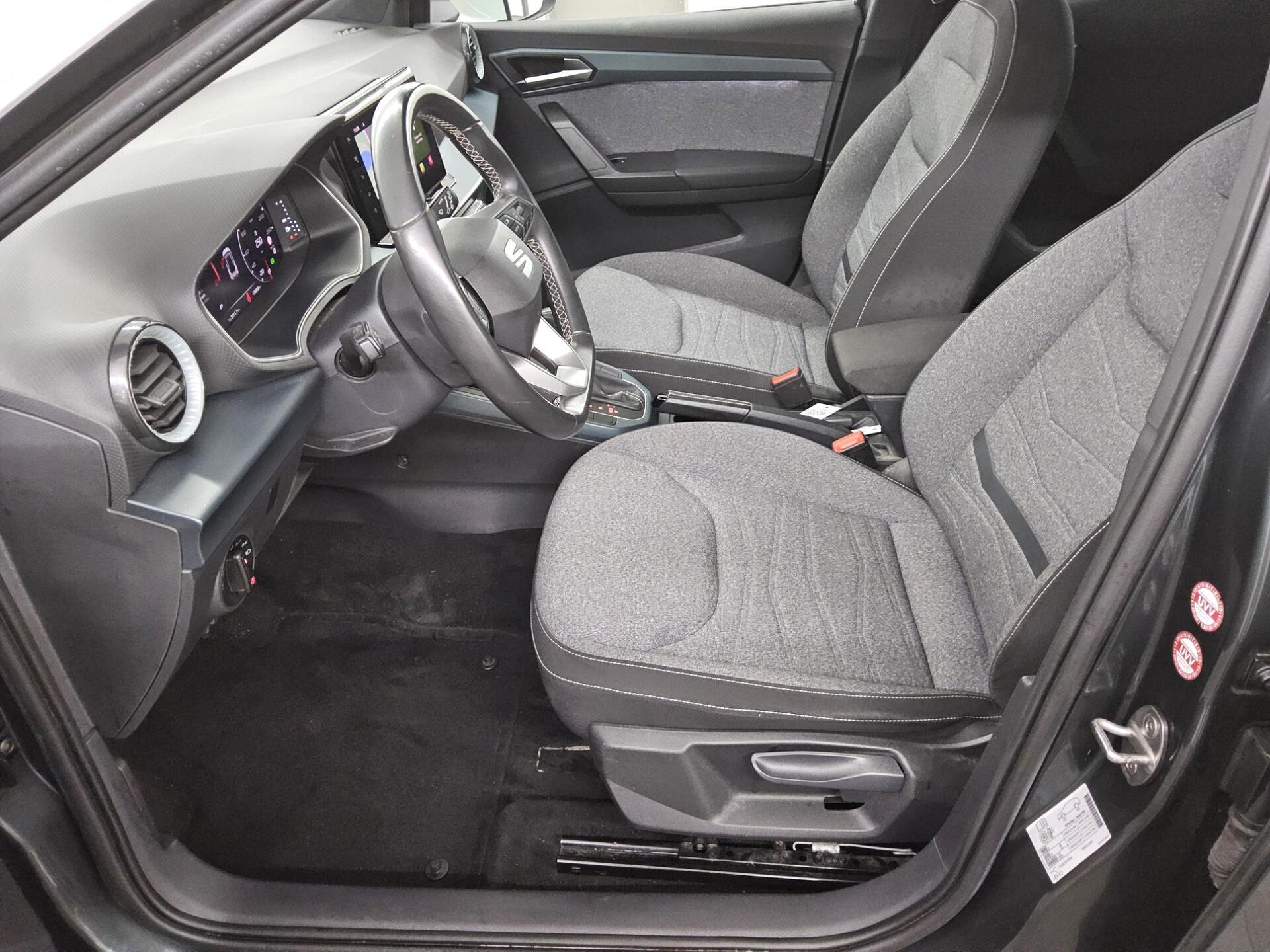 Seat Arona 1.0 TSI Xperience Navi LED vc RfK ACC Shz 9