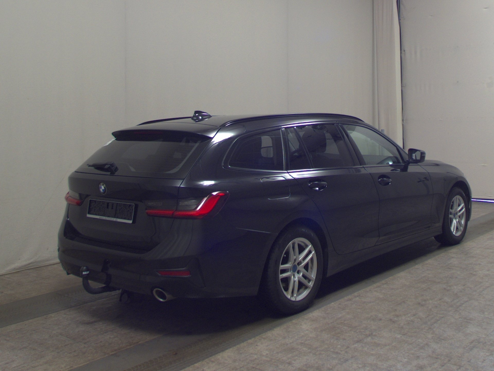 BMW 320dA Touring Sport-Line T-Leder Navi LED LC Pro 4
