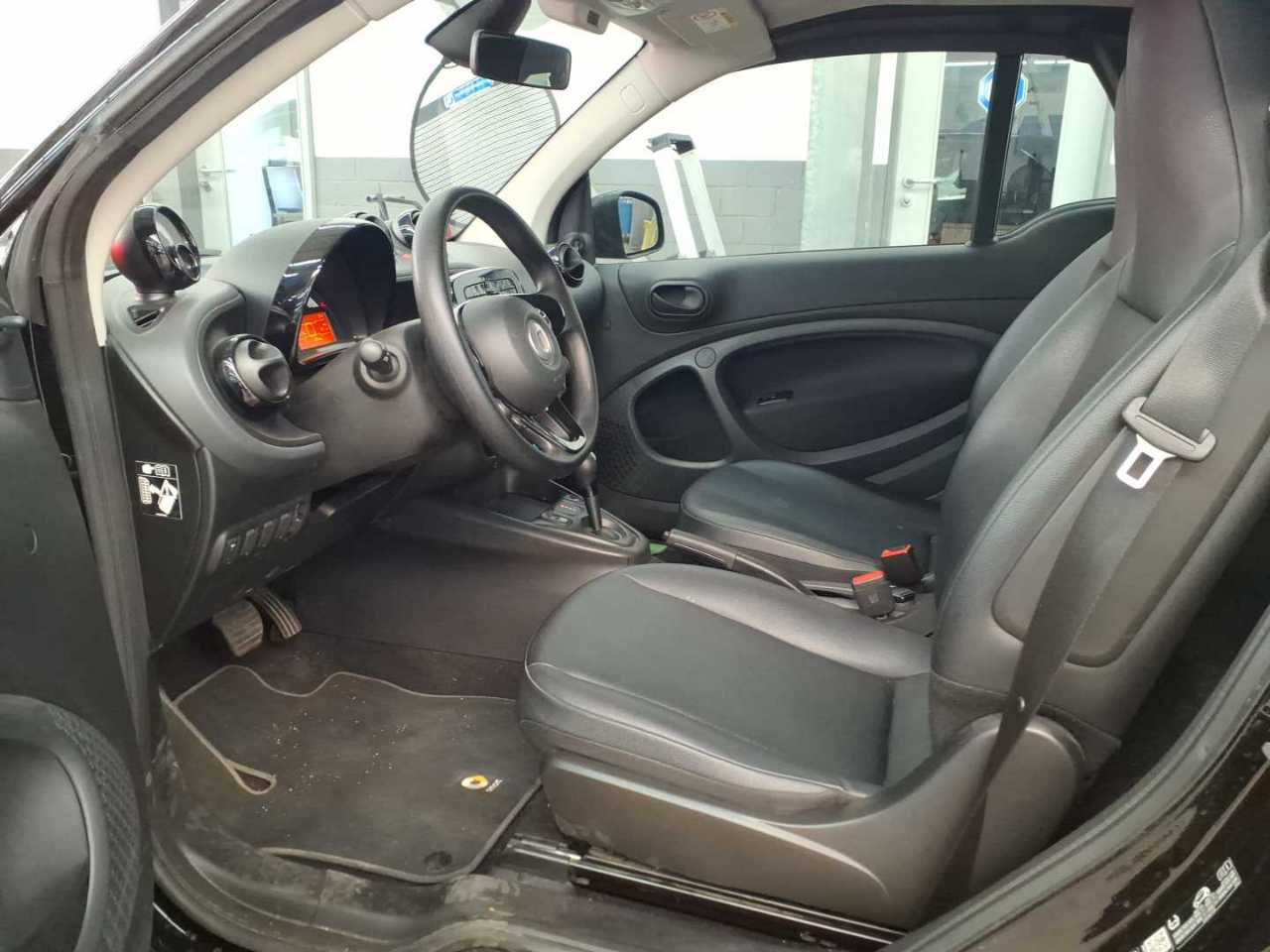 Smart ForTwo EQ Cabrio Leder Tempomat 5