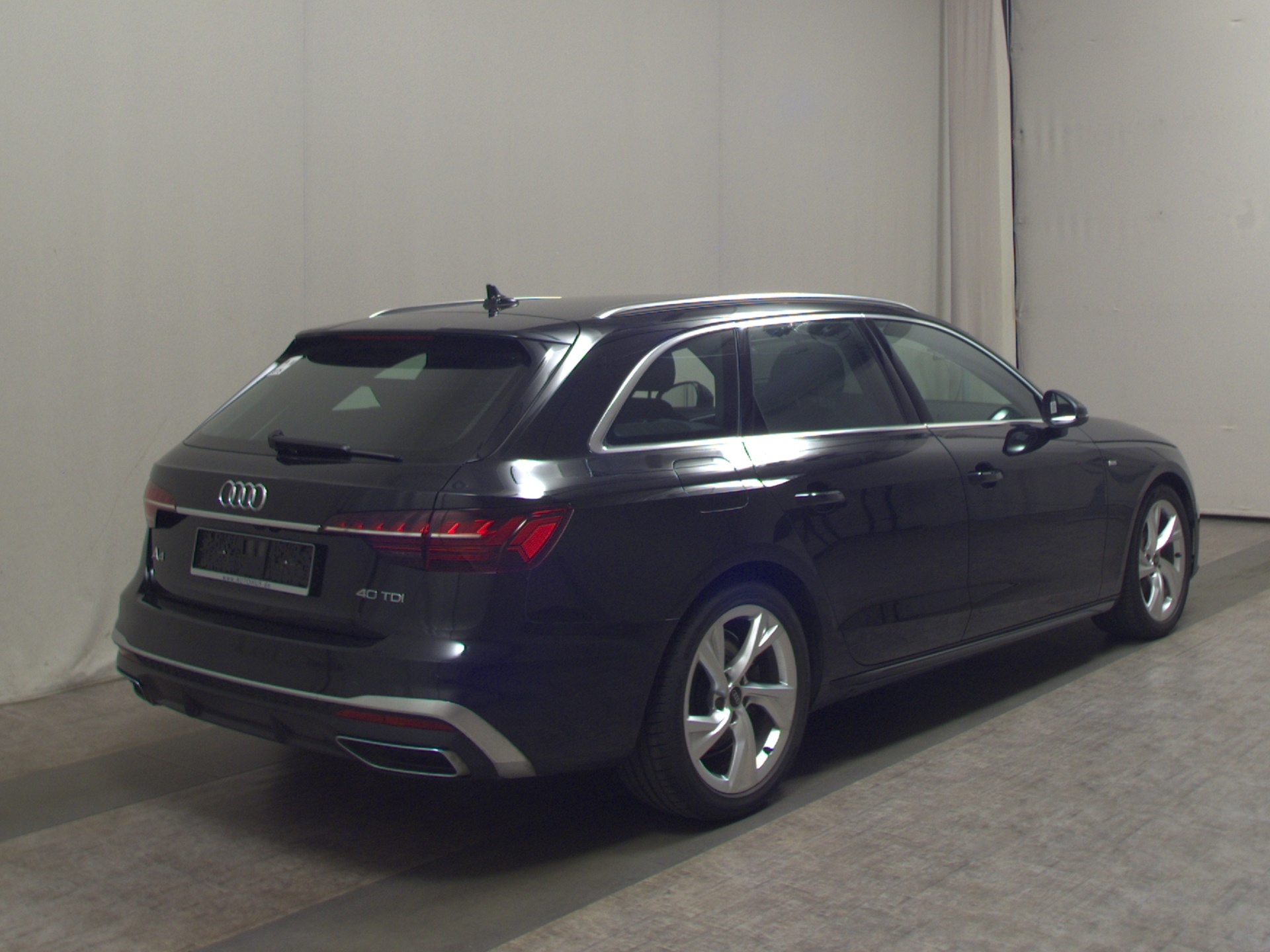 Audi A4 Avant 40 TDI S-Line T-Leder Navi LED B&O RFK 4
