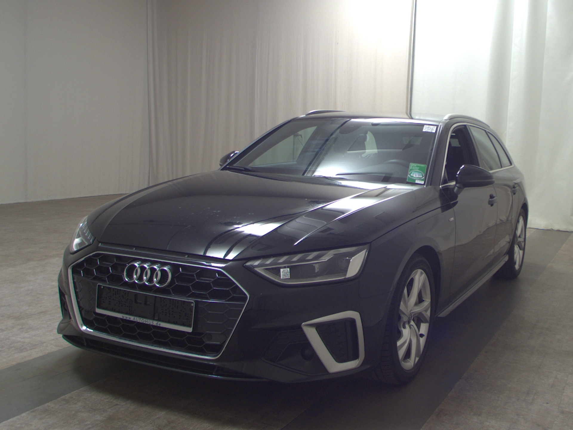 Audi A4 Avant 40 TDI S-Line T-Leder Navi LED B&O RFK 2