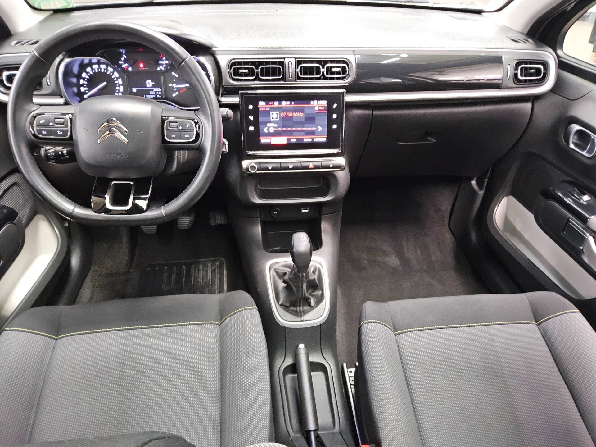 Citroën C3 1.5 BlueHDi Shine Pano PDC Shz Klima 5