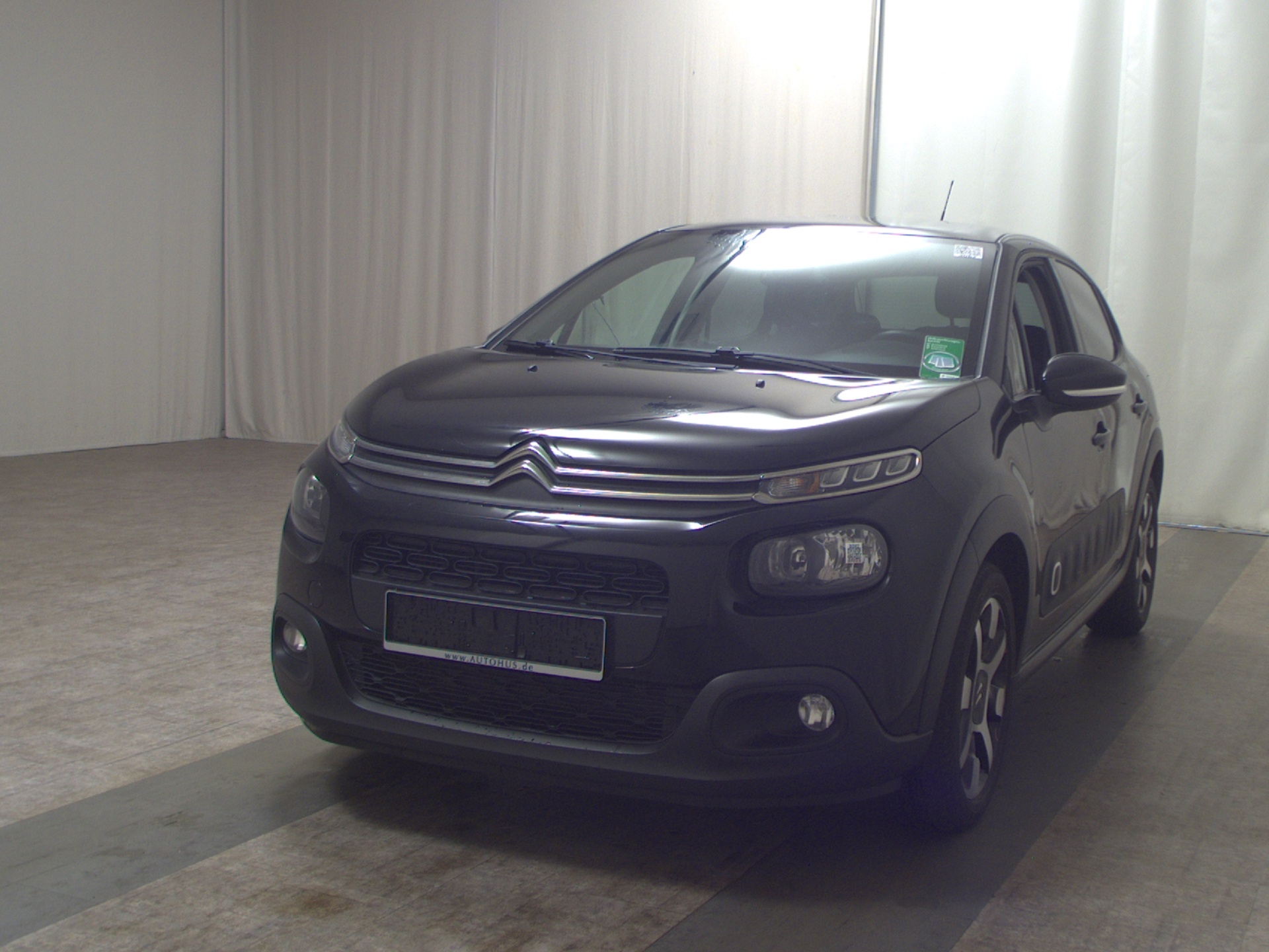 Citroën C3 1.5 BlueHDi Shine Pano PDC Shz Klima 2