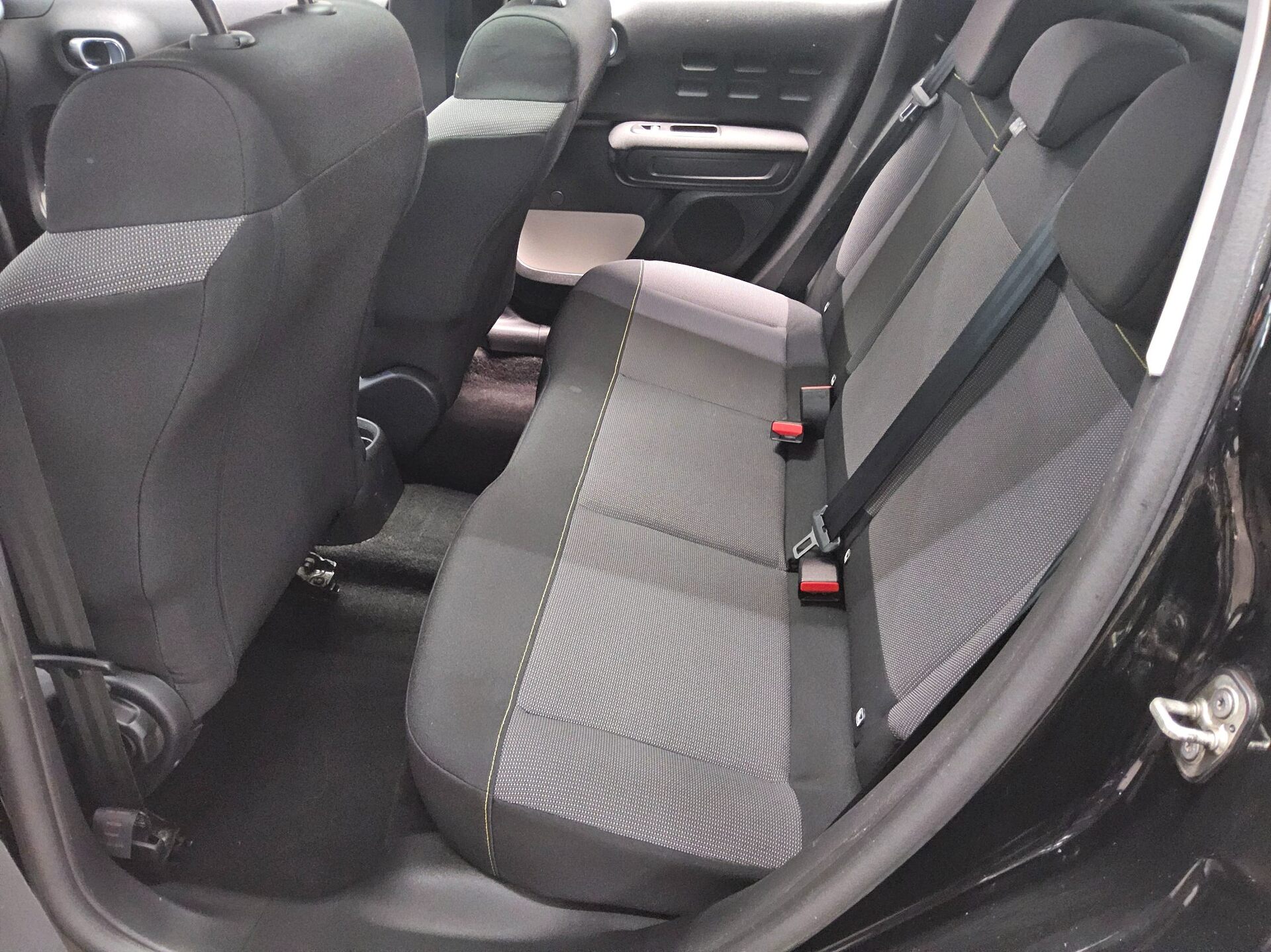 Citroën C3 1.5 BlueHDi Shine Pano PDC Shz Klima 13