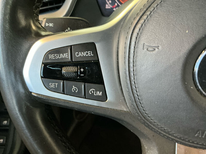 BMW 118dA LED SHZ PDC HIFI 11