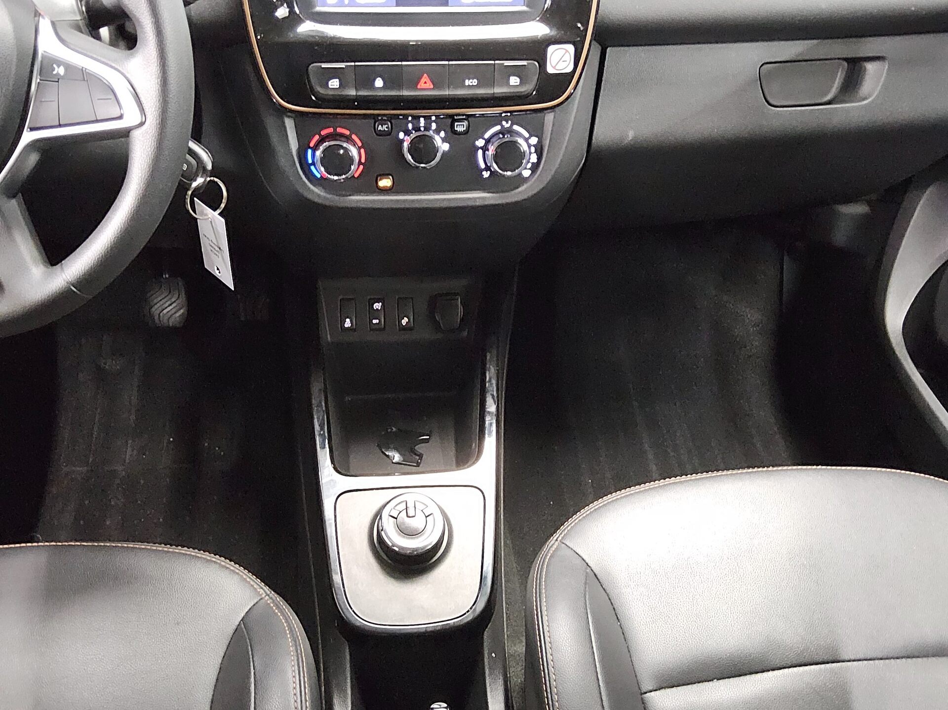 Dacia Spring T-Leder NAVI KLIMA KAMERA 6