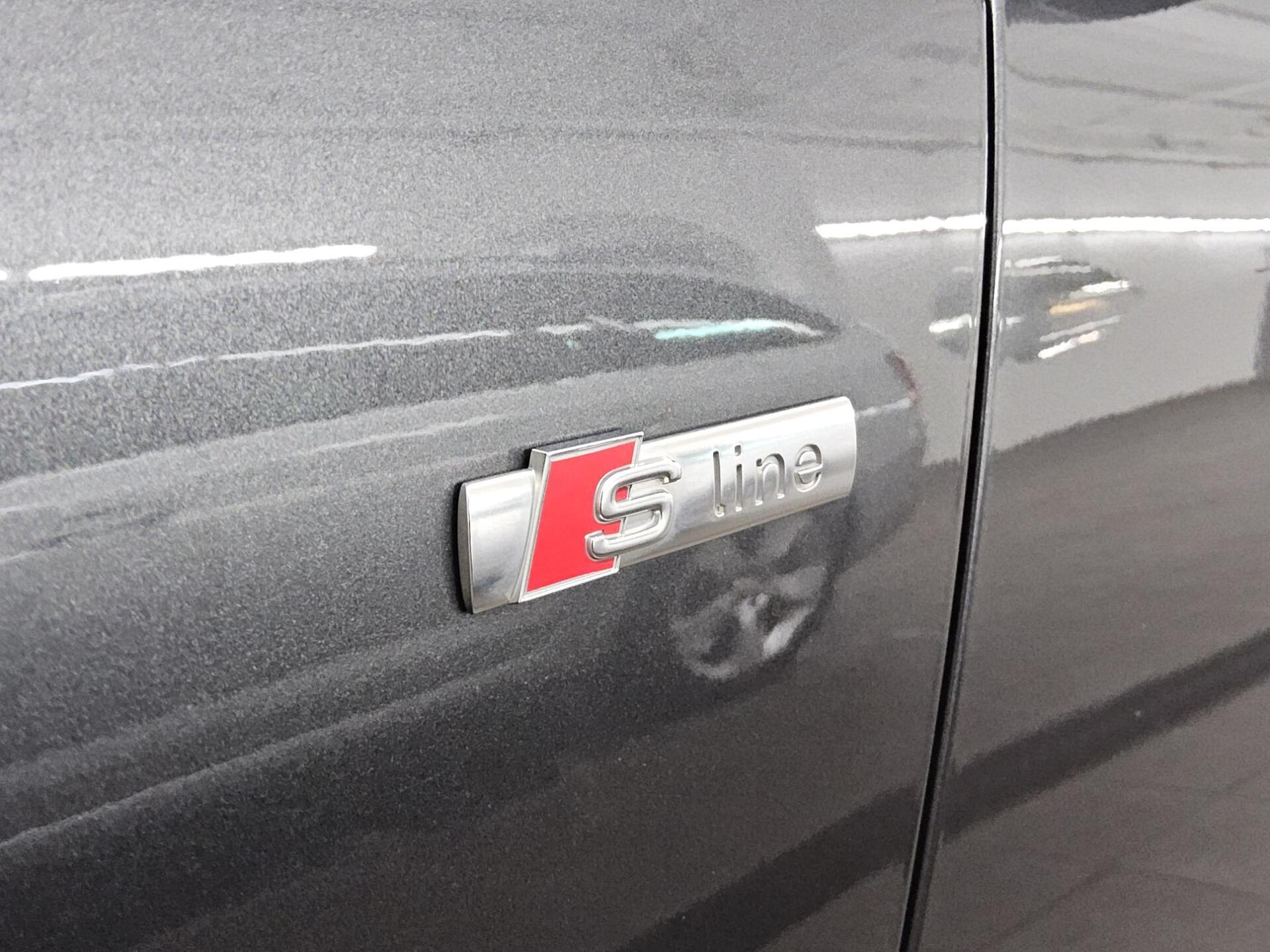 Audi A4 Avant 50 TDI Qu. S-Line T-Leder Navi LED Virtual Sound 12