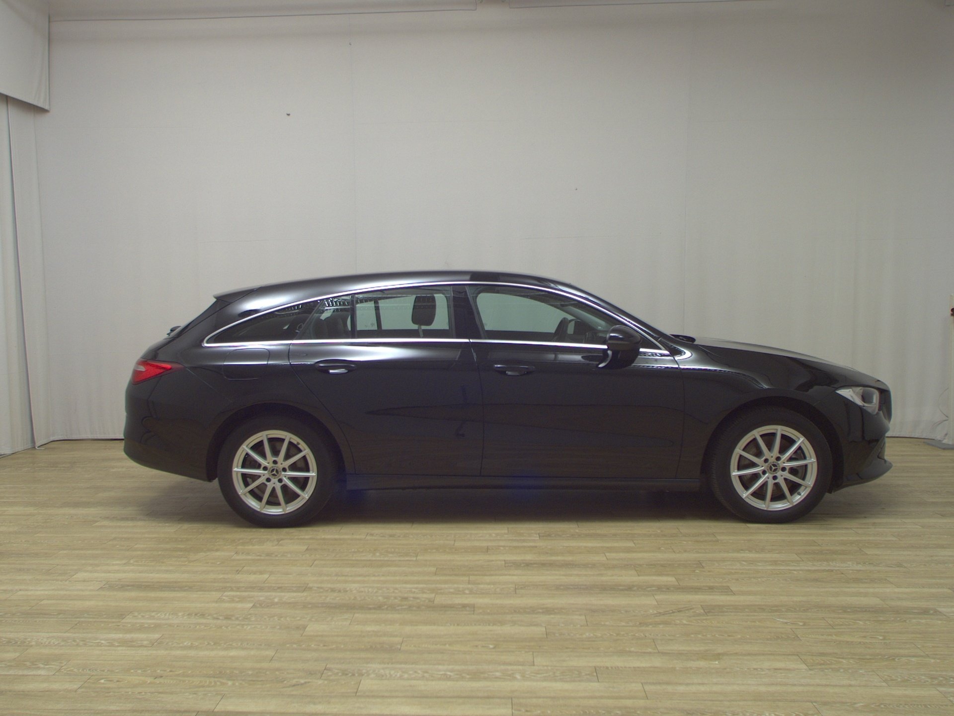 Mercedes-Benz CLA 250 Shooting Brake e T-Leder Navi PDC Shz