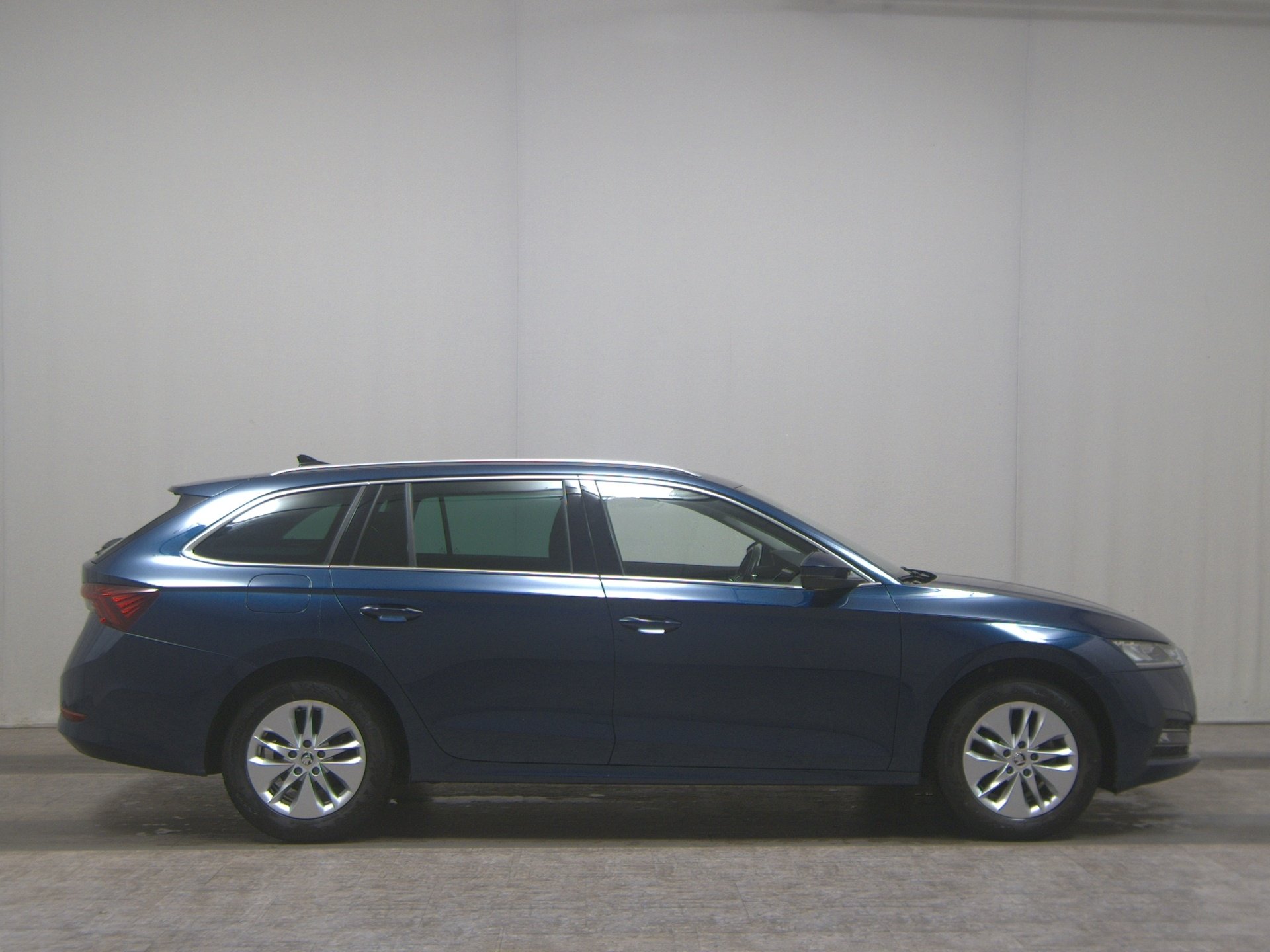 Skoda Octavia Kombi 1.0 TSI Ambition Navi LED vc RfK