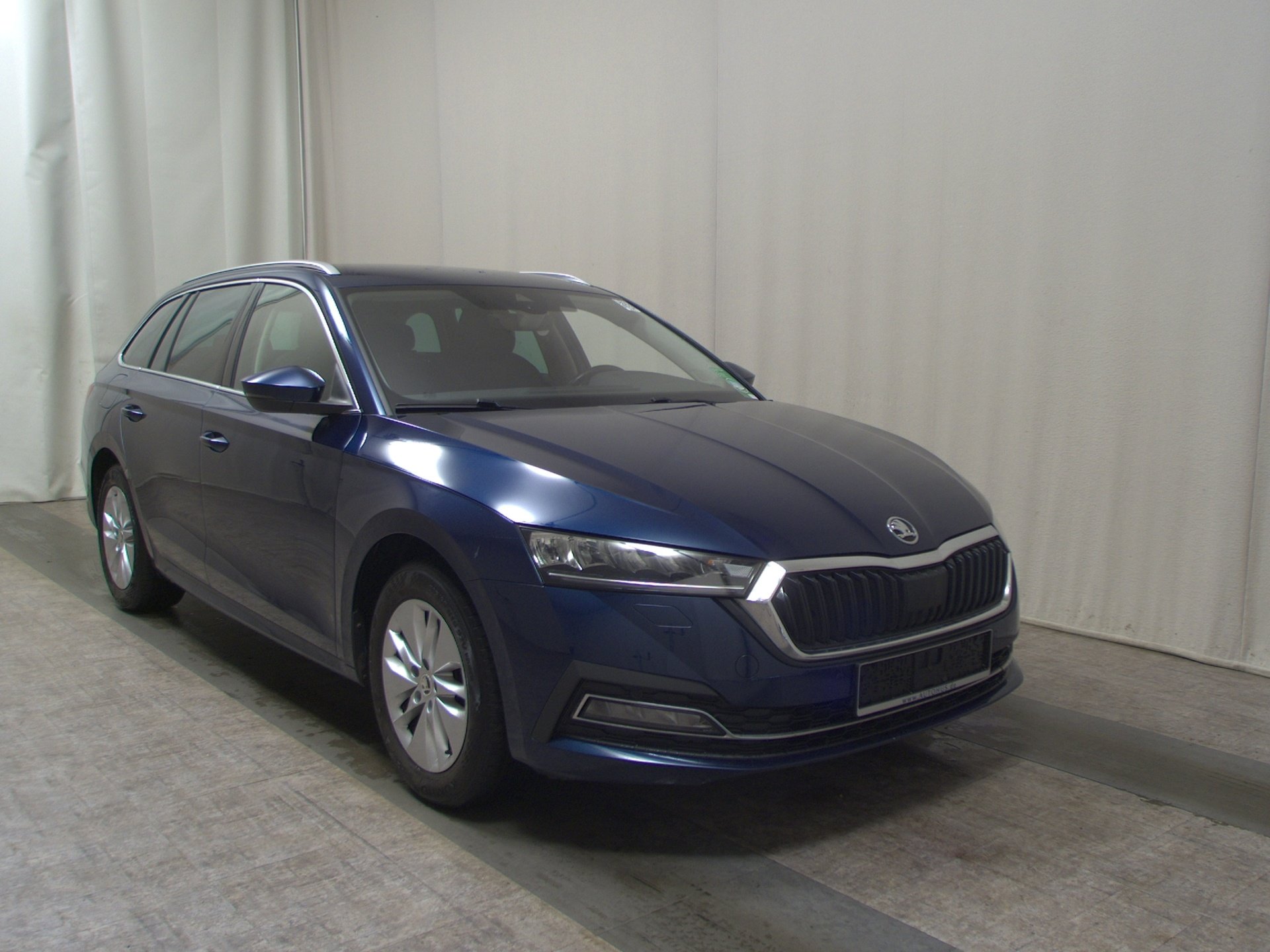Skoda Octavia Kombi 1.0 TSI Ambition Navi LED vc RfK 3